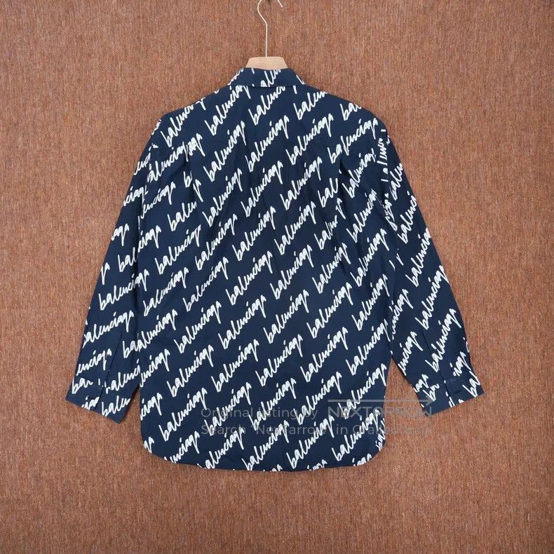 Balenciaga Balenciaga Blue Script Full Print Shirt Size XS / US 0-2 / IT 36-38 - 2 Thumbnail