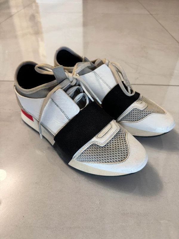 Balenciaga Balenciaga Race Runner Trainers White Women 37 Shoes Size US 7 / IT 37 - 1 Thumbnail