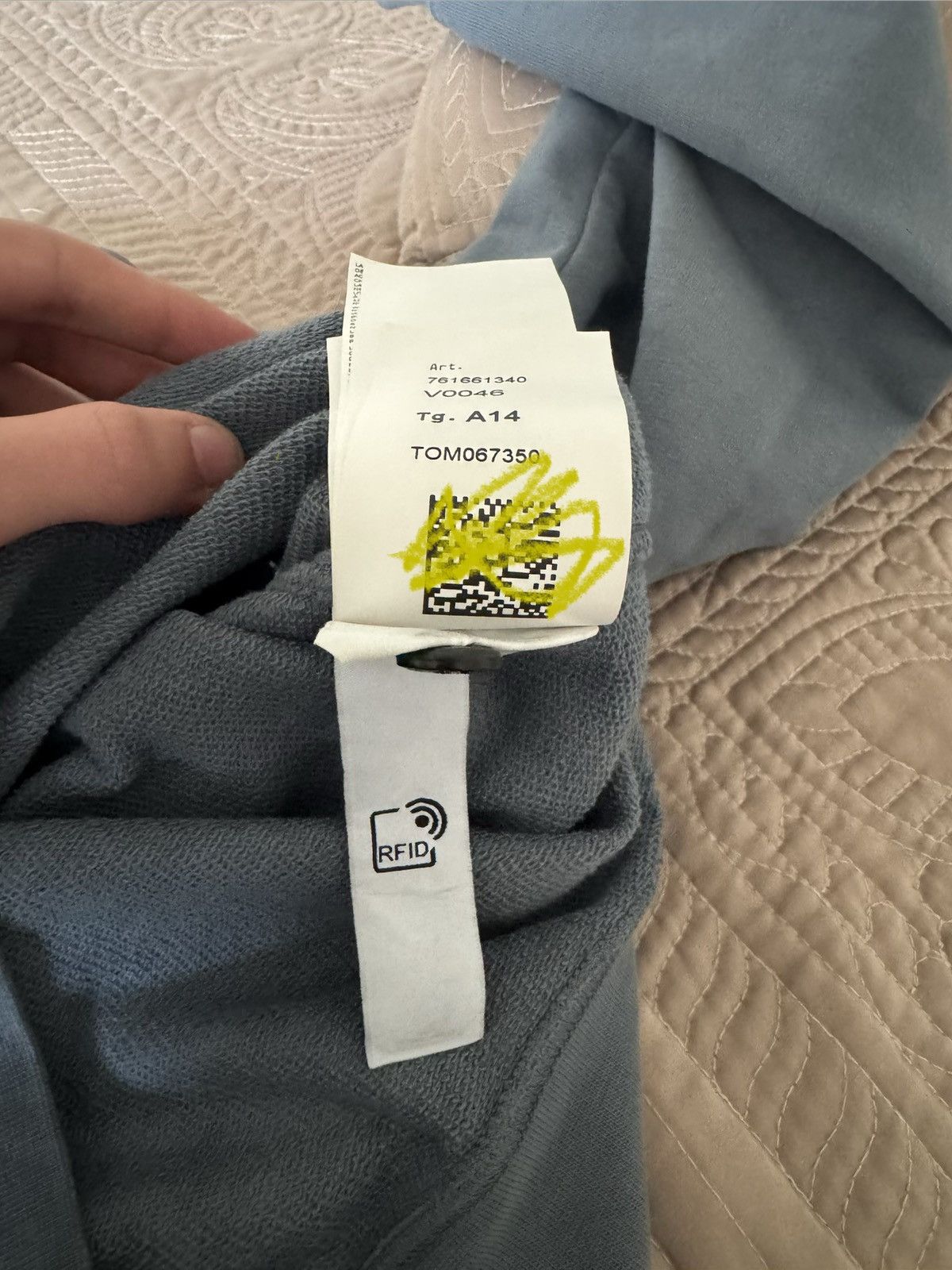 Stone Island ✅Stone Island Junior Faded effect blue Size Small Size US S / EU 44-46 / 1 - 5 Thumbnail