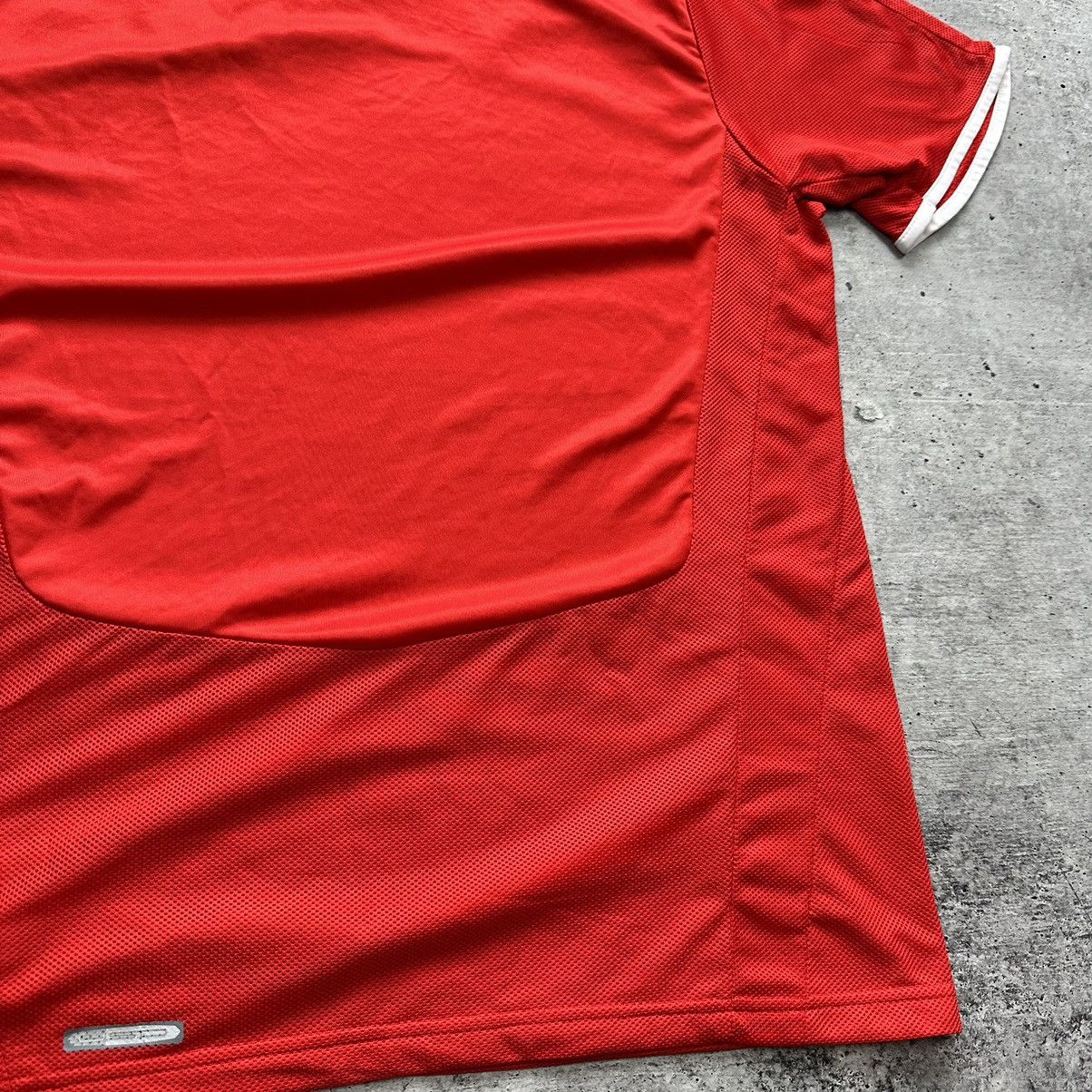Puma × Vintage Puma Switzerland Euro 2008-2010 Home Soccer Jersey Football Size US M / EU 48-50 / 2 - 13 Thumbnail