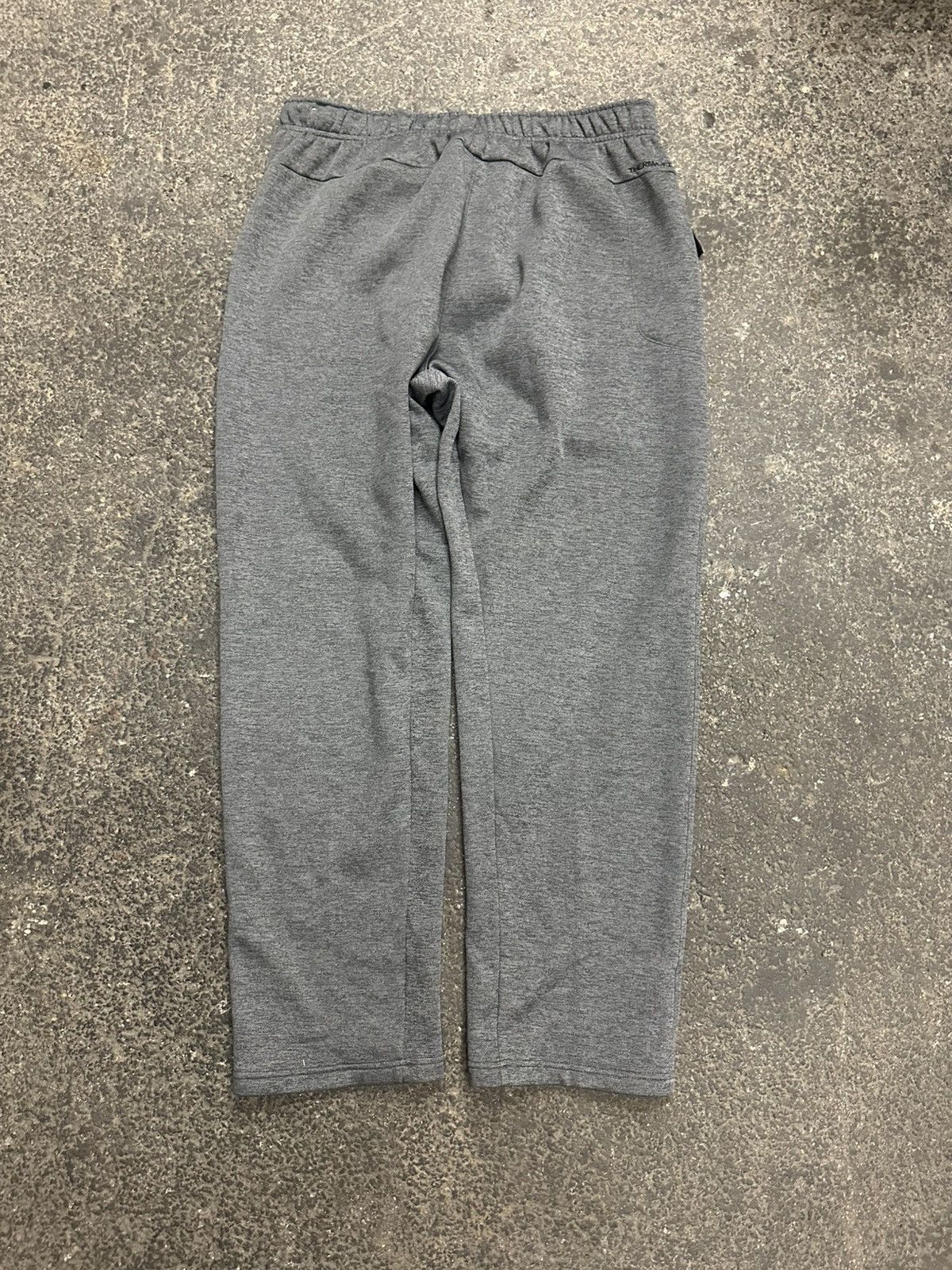 Other Nike Therma fit sweatpants Size US 34 / EU 50 - 6 Thumbnail