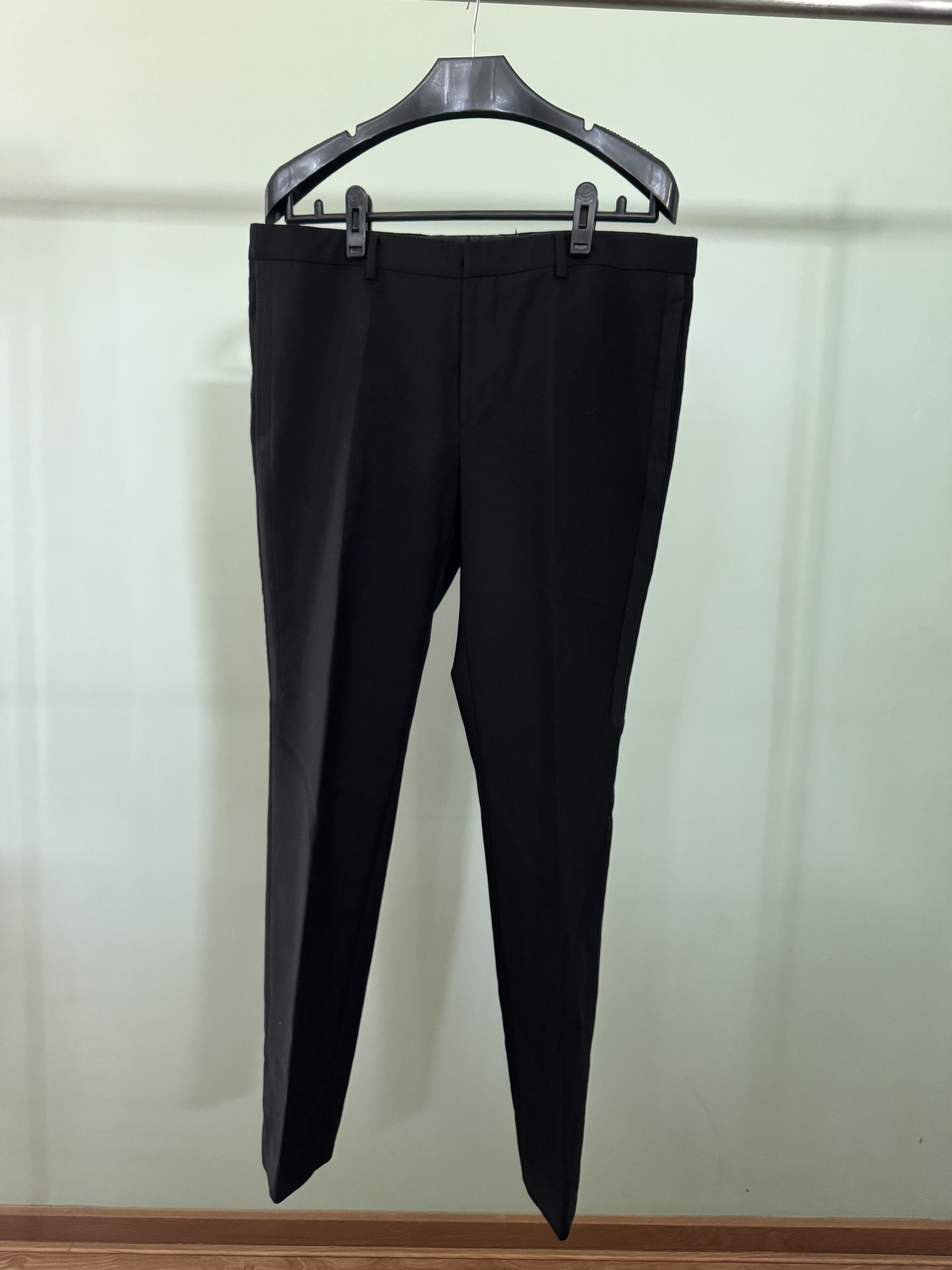 Givenchy Slack