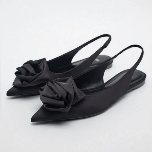 Zara Prwnd ZARA WOMAN STRAPLE FLAT SHOES WITH FLOWER BLACK sz40/9 Size US 10 / IT 40 - 1 Thumbnail