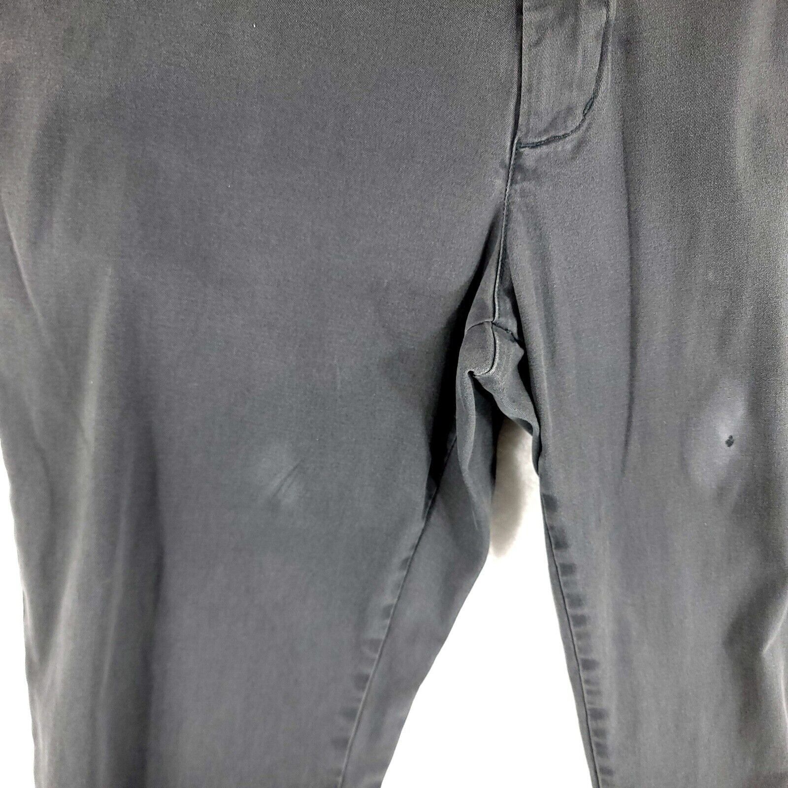 Vineyard Vines DAMAGED Vineyard Vines Cotton Gray Gray Mid Rise Chino Pants Size US 33 - 3 Thumbnail