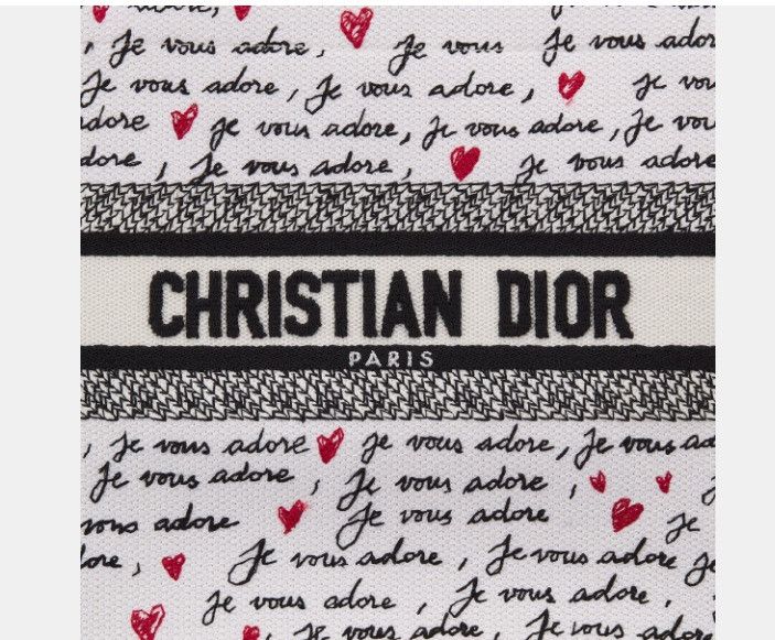 Dior o1w1db10325 Size: OS / M1325CZ Small Tote Bag in White Size ONE SIZE - 6 Thumbnail