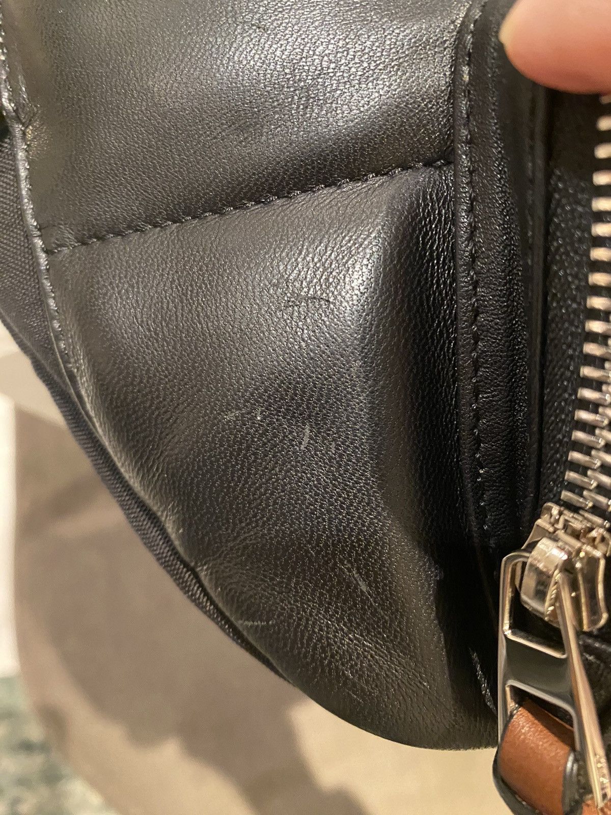 Loewe Deal‼️LOEWE Leather puffy crossbody waistbag bumbag Size ONE SIZE - 3 Thumbnail