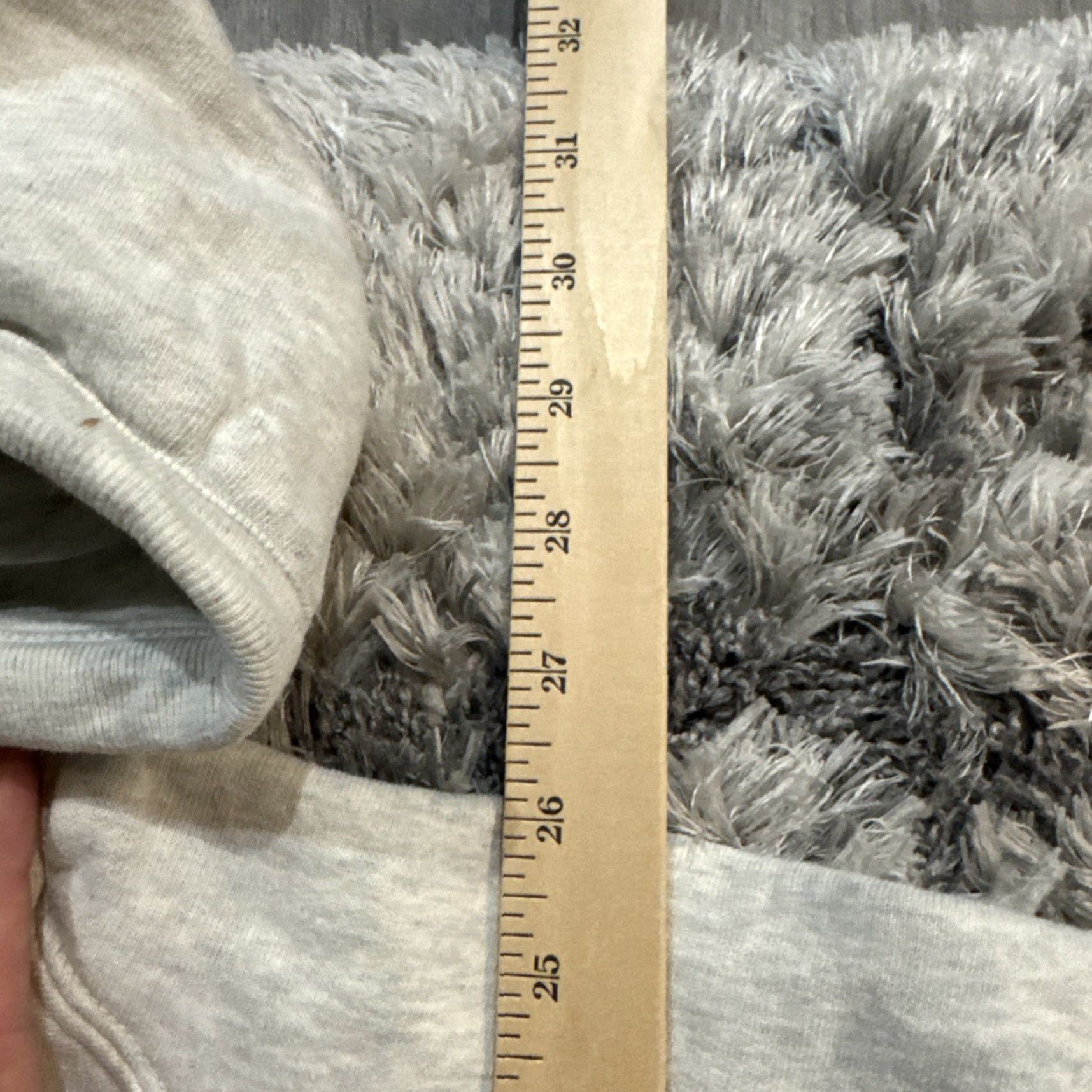 American Eagle Outfitters VINTAGE American Eagle Outfitters Slim Fit Retro Style Gray Long Sleeve Pullover Hoodie L Mens Y2K Size US L / EU 52-54 / 3 - 7 Thumbnail