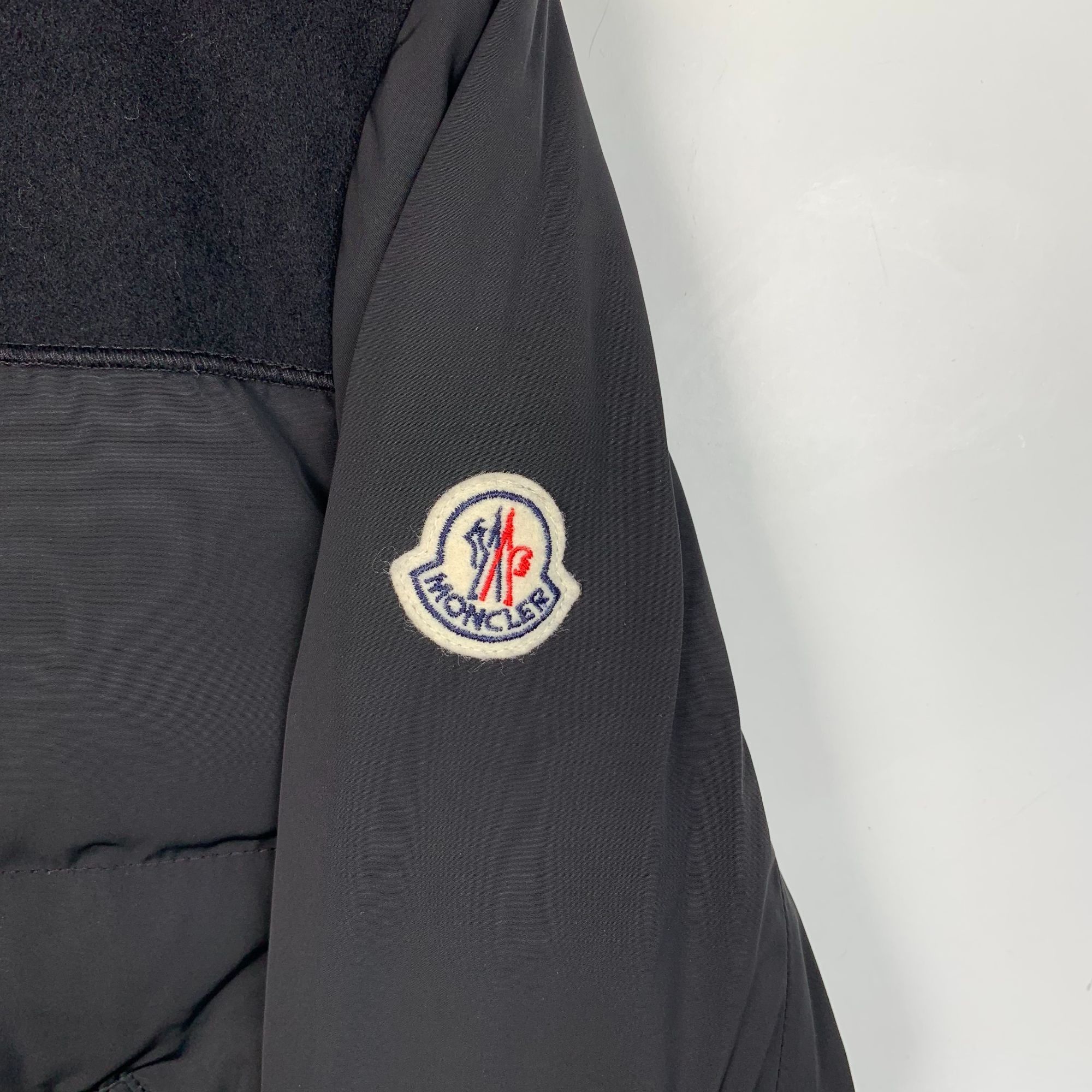 Moncler Moncler Athanasia Series Colorblock Logo Patch Down Jacket ( Size US XS / EU 42 / 0 - 11 Thumbnail