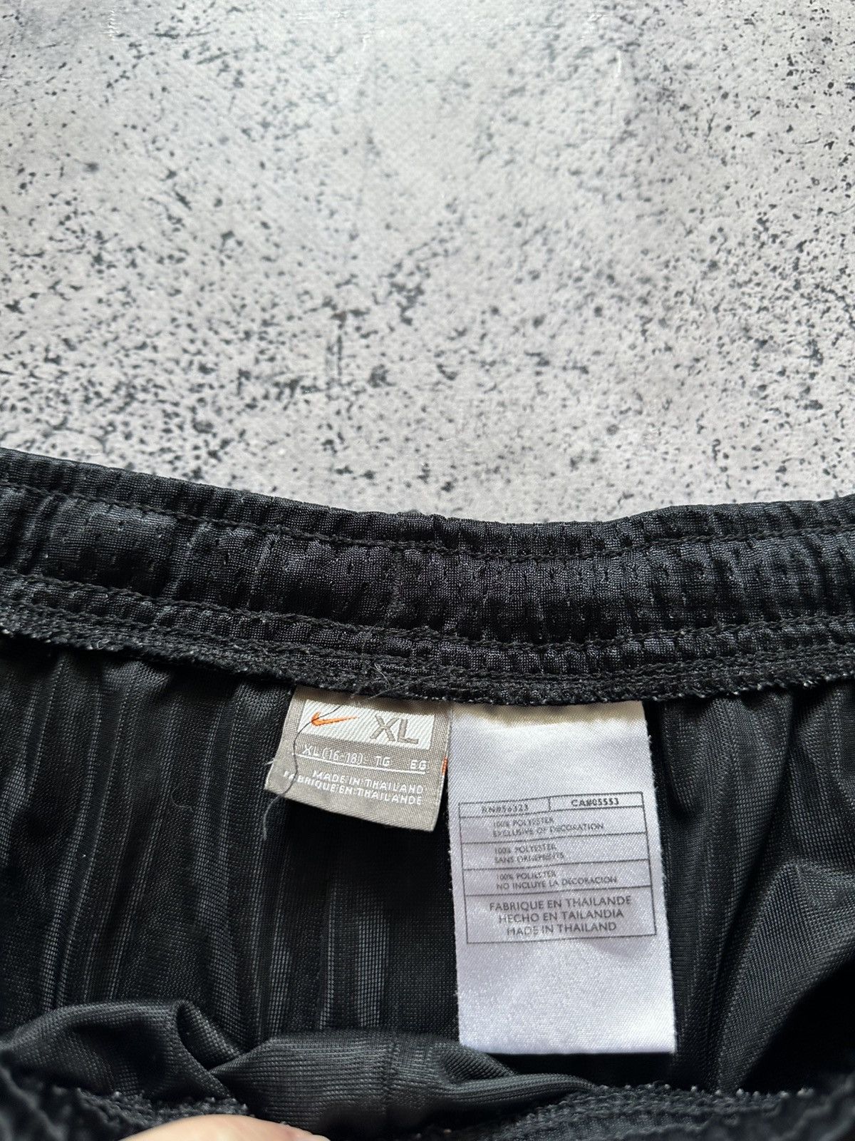 Nike Vintage Nike Drill Shorts Mini Swoosh Sport Swimwear Y2K USA Size US 36 / EU 52 - 2 Thumbnail