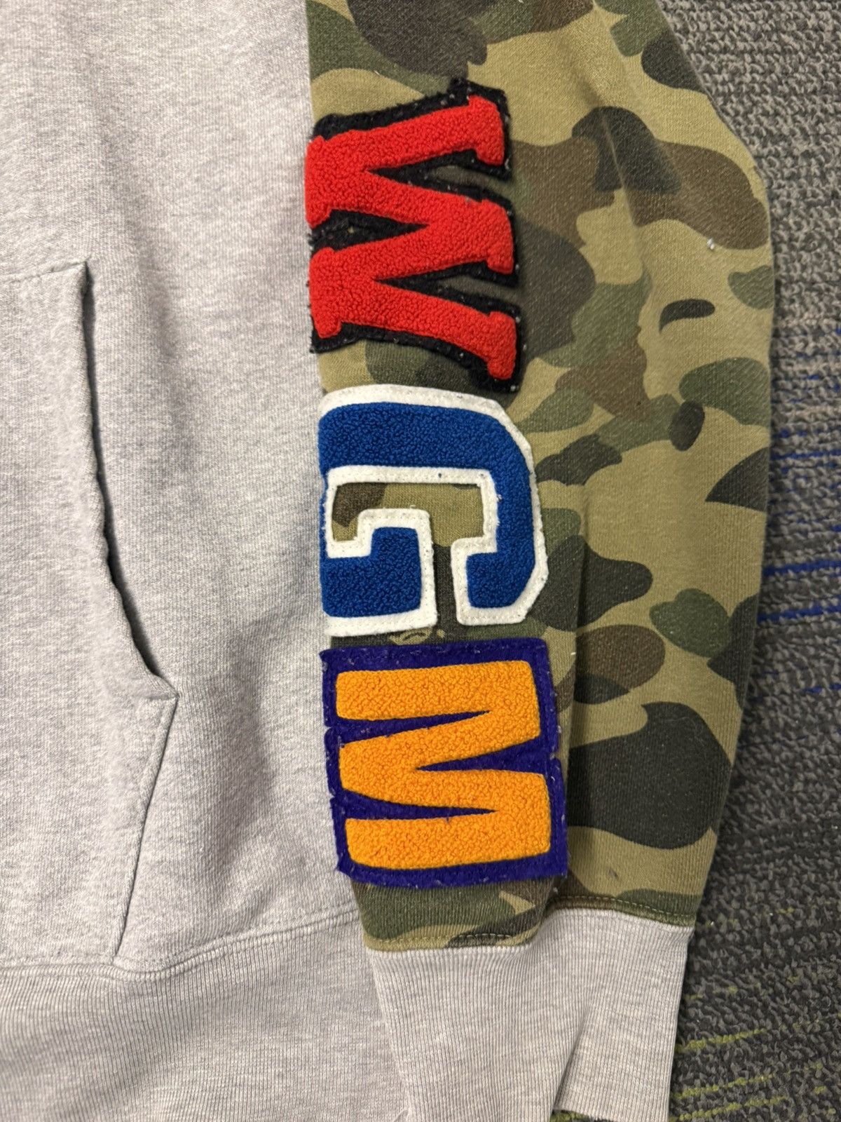 Bape BAPE Grey 1st Camo ABC Split Sleeve Chenille WGM Zip Up Size US L / EU 52-54 / 3 - 5 Thumbnail
