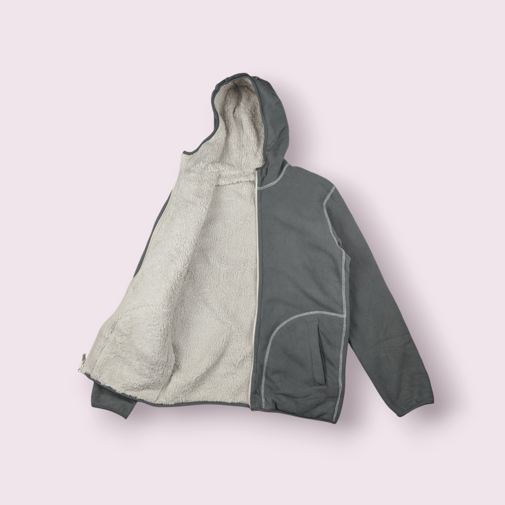 Japanese Brand Y2k UNIQLO Zipper Up Reversible Grey Beige Fleece Hoodie Size US M / EU 48-50 / 2 - 1 Thumbnail