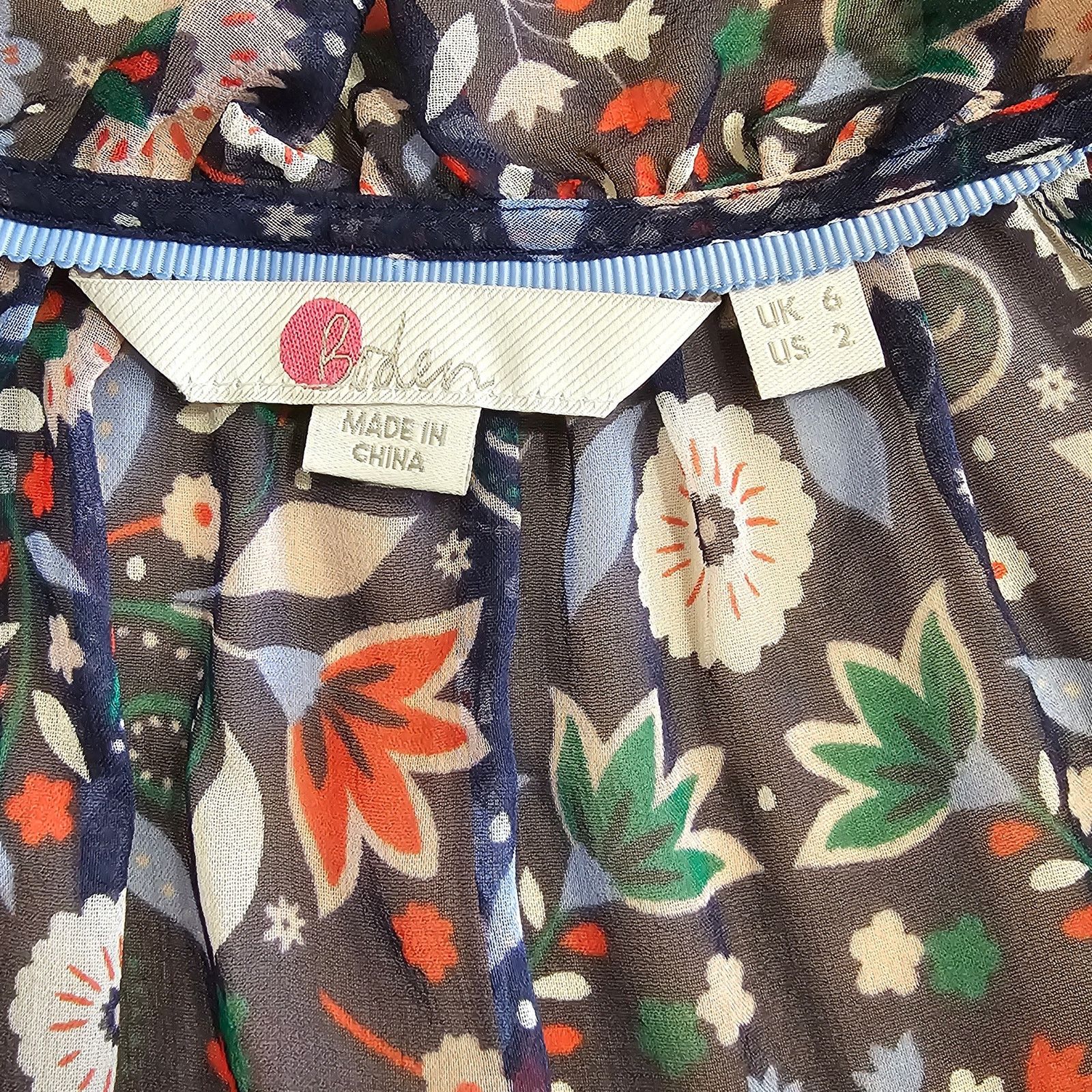 Boden Boden Women's Sheer Floral L/S Silk Chiffon Blouse UK 6 US 2 Size XS / US 0-2 / IT 36-38 - 9 Thumbnail