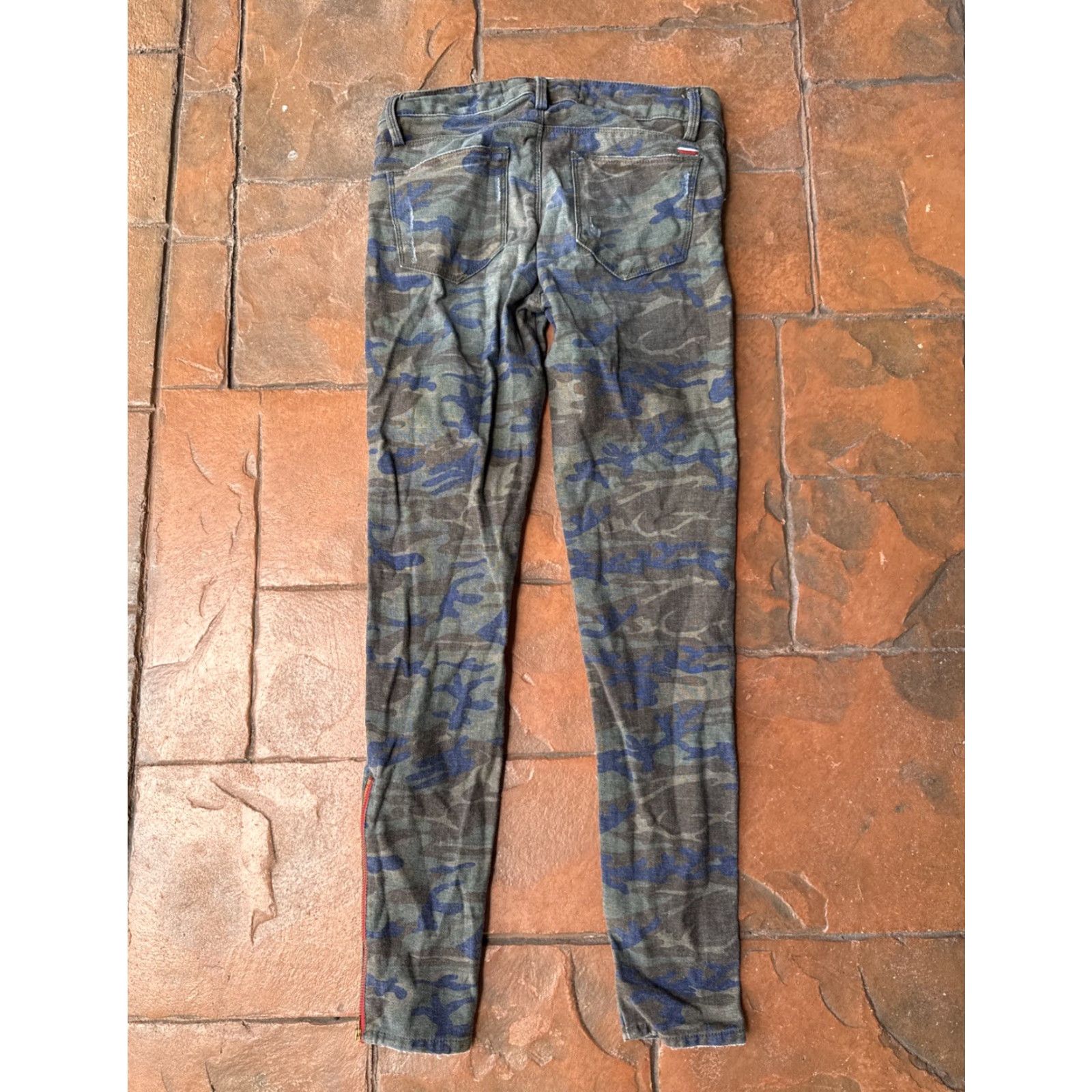 Vintage Etienne Marcel Camo Skinny Jeans Women's 24x27.5 Ankle Zipper Denim Slim 24 Camo Size 42" / US 20 - 4 Thumbnail