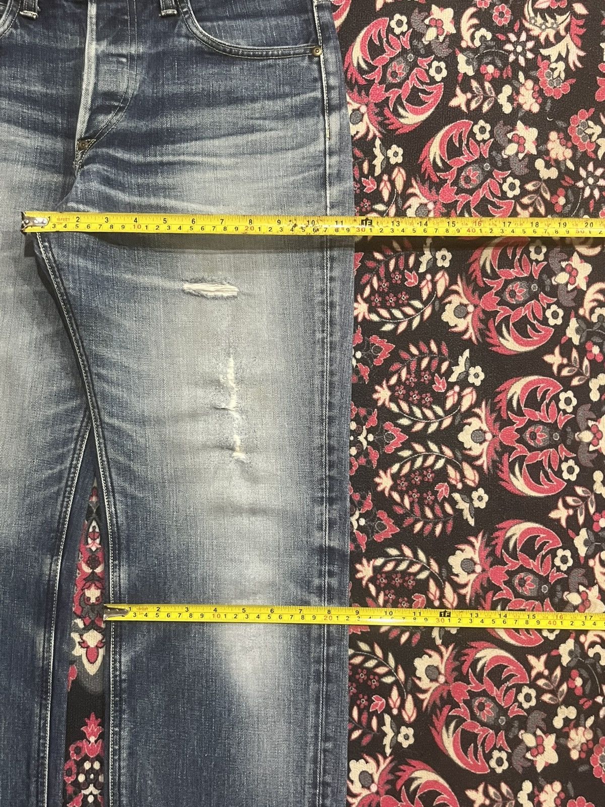 Vintage Vintage Lee Riders Blue Faded Distressed Straight Leg Jeans Size US 30 / EU 46 - 17 Thumbnail