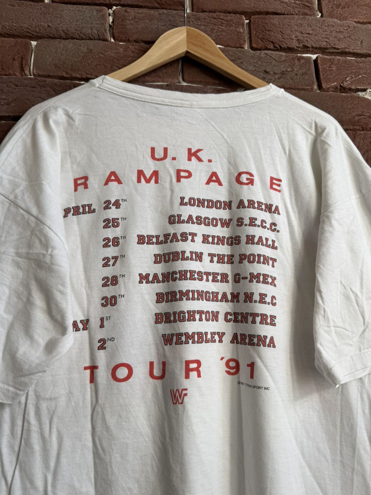 WWE 1991 Vintage 90s WWF British Bulldog Wrestling Grail Rampage Size US L / EU 52-54 / 3 - 9 Thumbnail