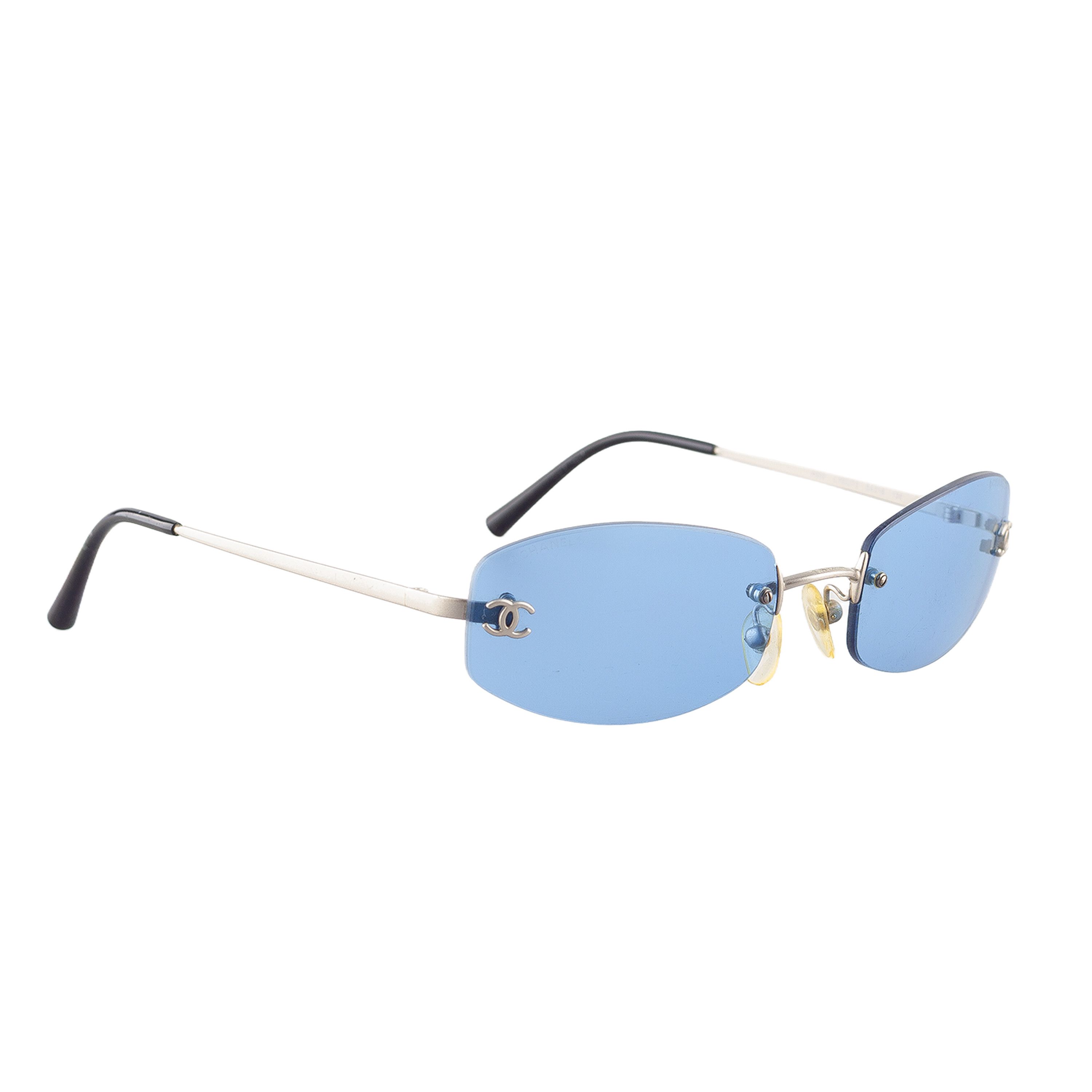 Chanel Chanel 4002 c.103/72 Vintage Blue Oval Sunglasses Size ONE SIZE - 2 Thumbnail
