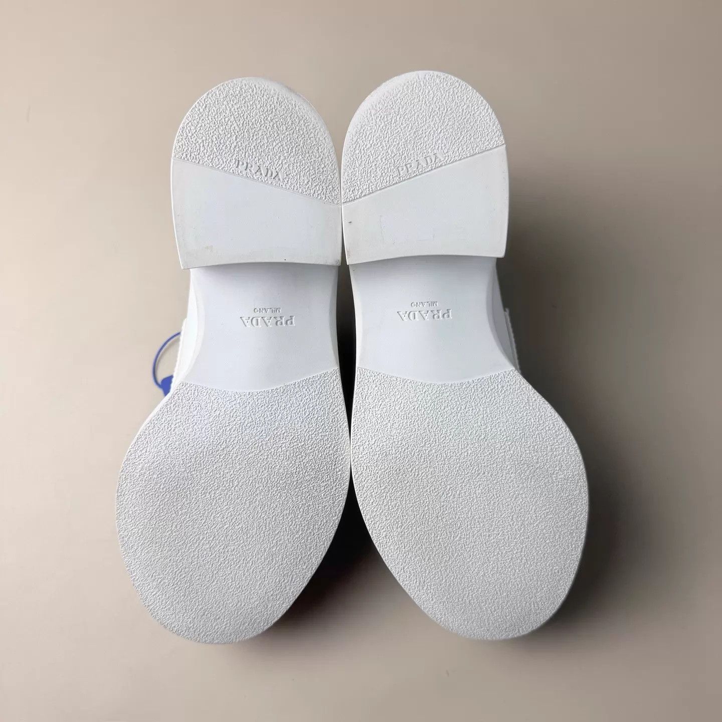 Prada Prada White Triangle Logo Leather Loafers 35 Worn Once Size US 4.5 / IT 34.5 - 6 Thumbnail
