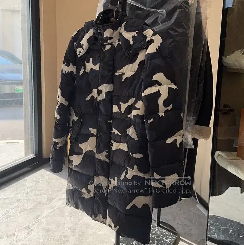 Valentino Valentino Camouflage Men's Down Jacket . Size US M / EU 48-50 / 2 - 3 Thumbnail