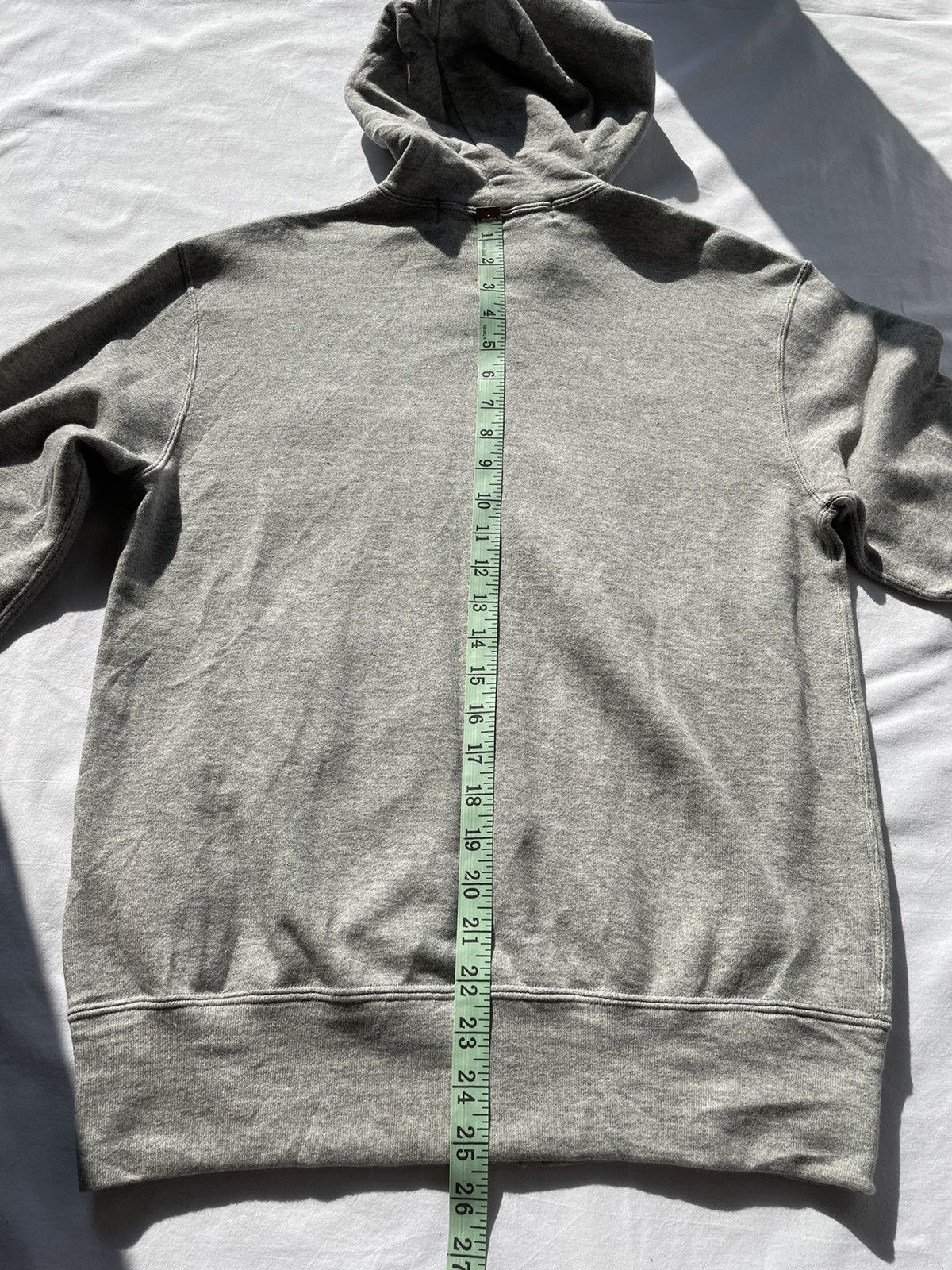 Comme des Garcons × Comme des Garcons Homme Plus × Comme des Garcons PLAY Collaboration COMME DES GARÇONS PLAY x Invader Pixel Heart Size US S / EU 44-46 / 1 - 20 Thumbnail