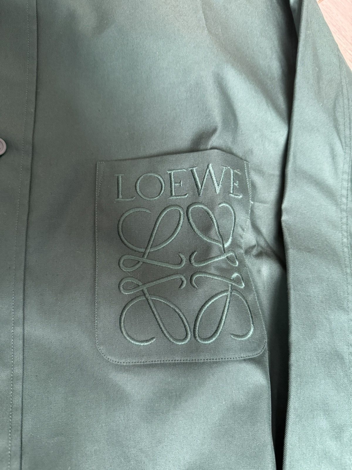 Loewe Loewe Cotton Button Up Size US XL / EU 56 / 4 - 5 Thumbnail