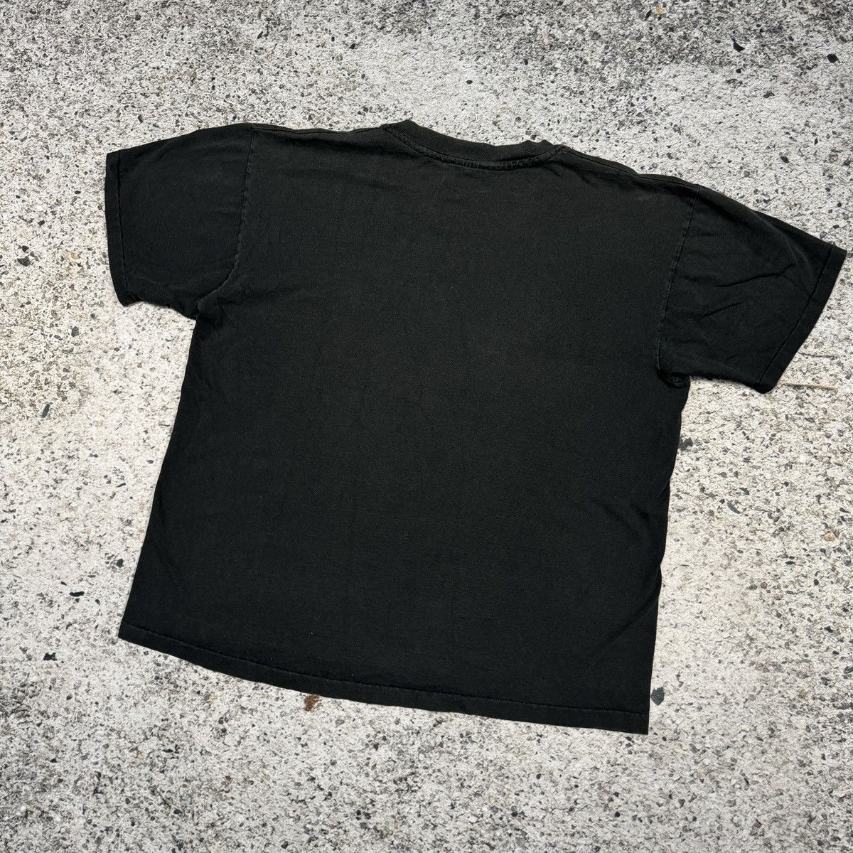 Vintage VINTAGE 90s FADED BEL AIR CAR SINGLE STITCH TEE Size US L / EU 52-54 / 3 - 8 Thumbnail