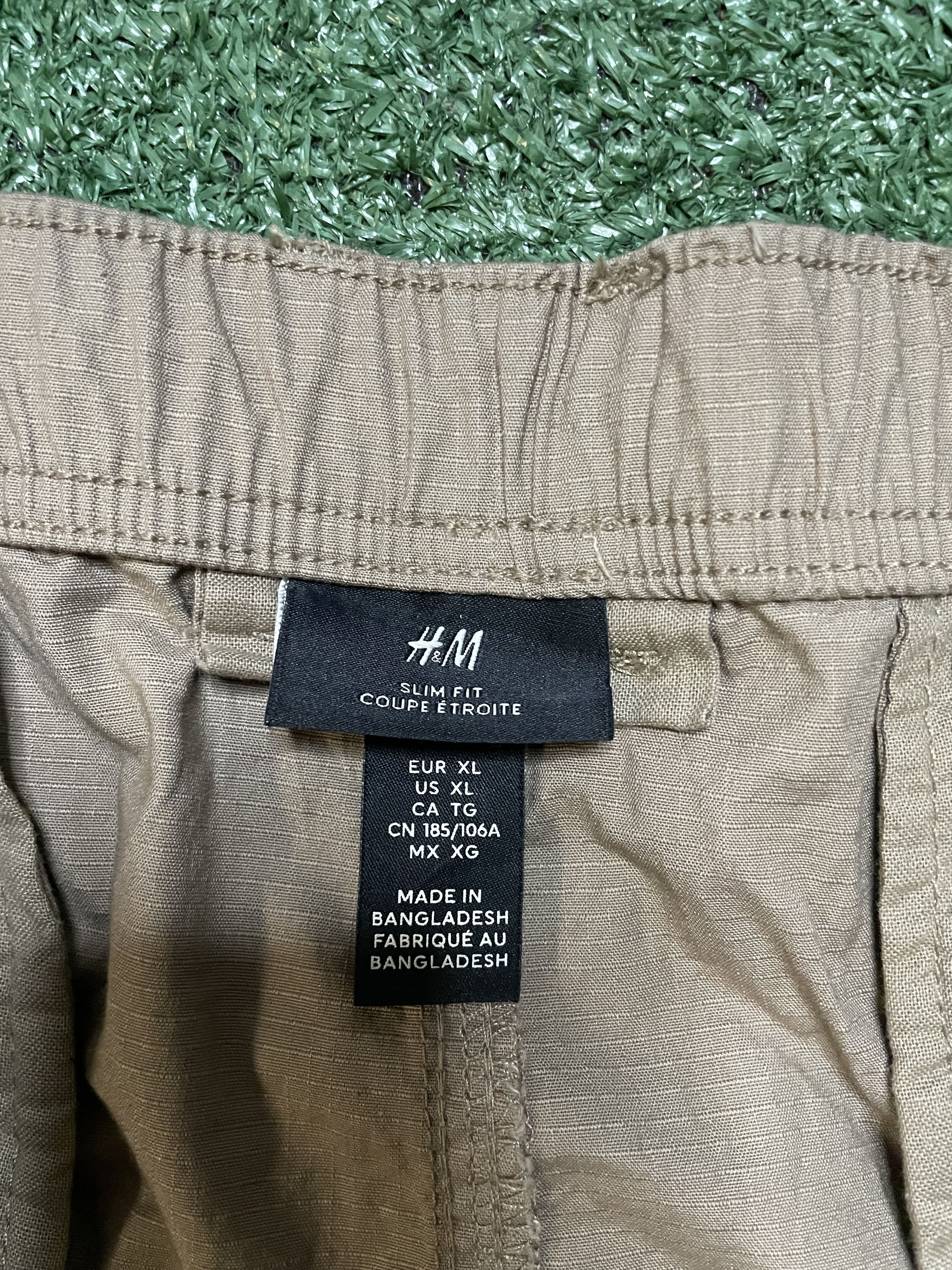 H&M H&M beige cargo pants Size US 36 / EU 52 - 4 Thumbnail