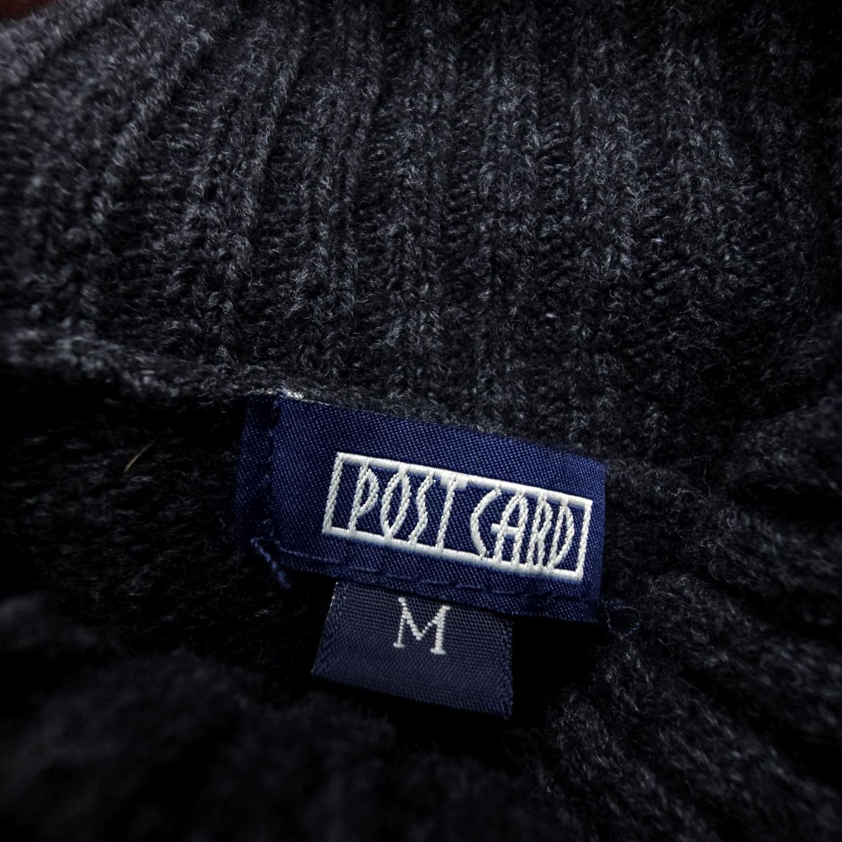 Vintage Post Card Wool Cashmere Blend Turtleneck Sweater Size Medium Luxury Italy Apres Women Short Sleeve? Size M / US 6-8 / IT 42-44 - 3 Thumbnail