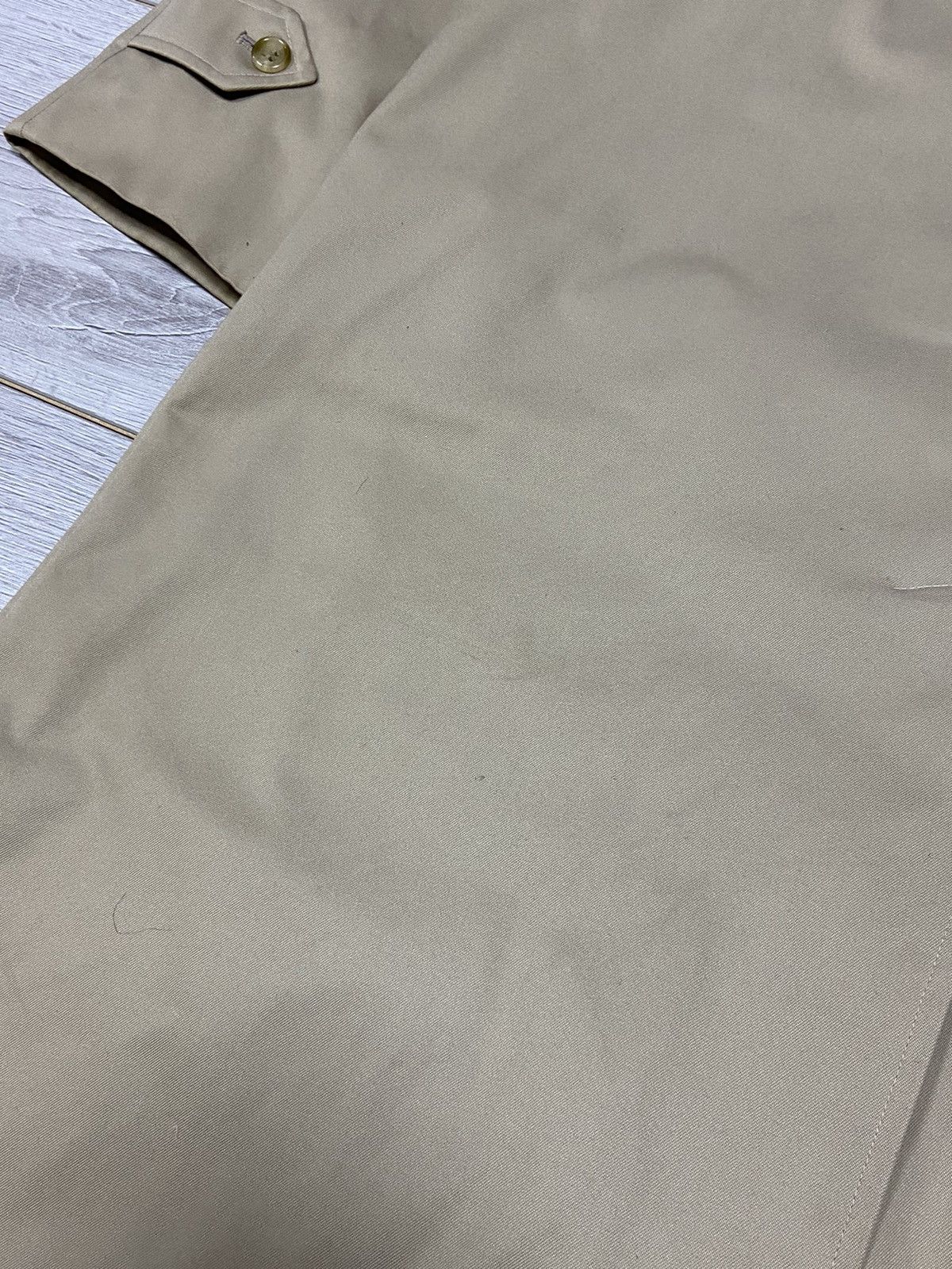 Burberry Burberry vintage trench jacket beige nova check sand Size US L / EU 52-54 / 3 - 15 Thumbnail