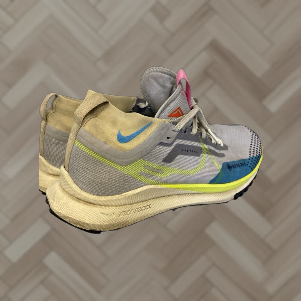 Nike Nike React Pegasus Trail 4 GTX GORE-TEX Men’s Size 9.5 Grey Volt DJ7926-002/0071 Nike React Pegasus Trail 4 GTX Sneakers Men 9.5 Grey Volt 2022 Size US 9 / EU 42 - 1 Thumbnail