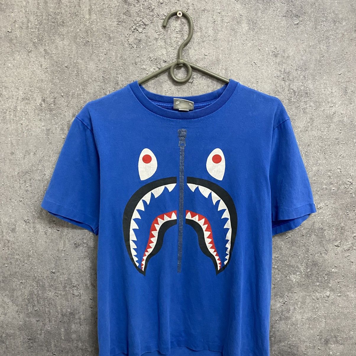 Bape BAPE Shark T-shirt A Bathing Ape Tee Big Logo Size US S / EU 44-46 / 1 - 4 Thumbnail
