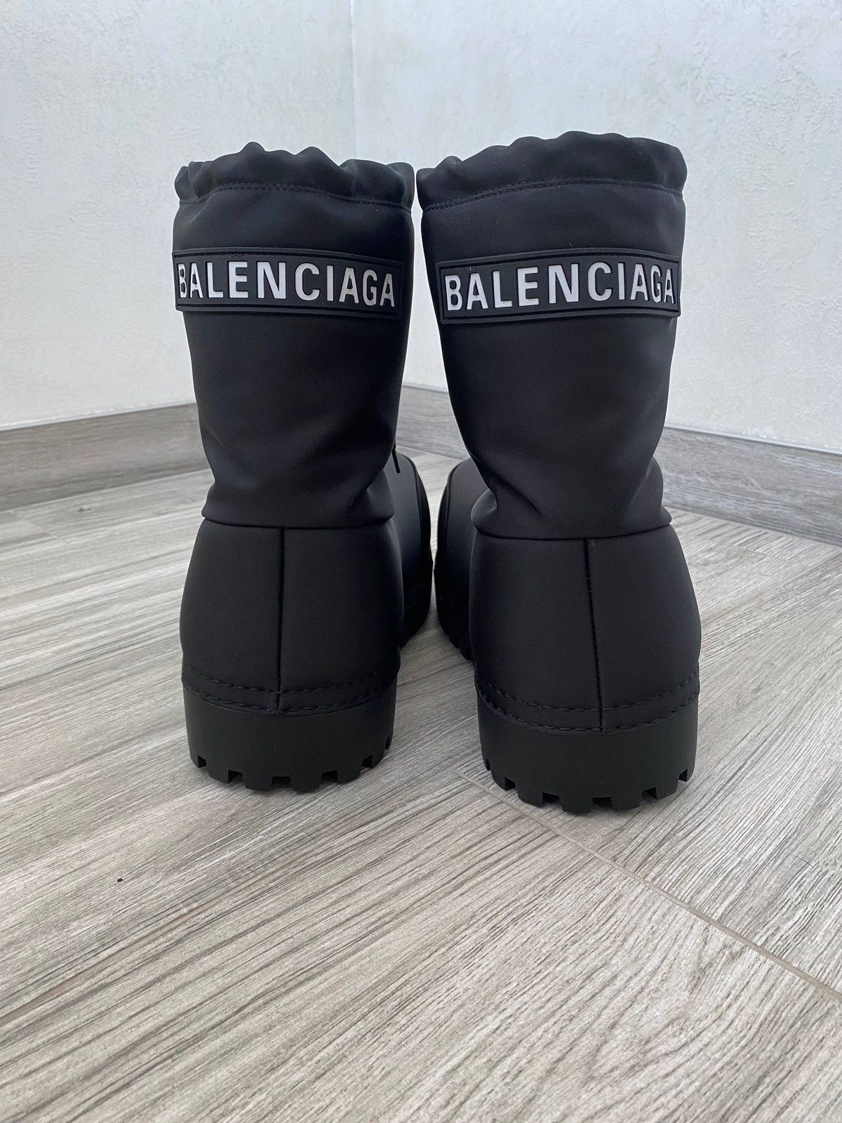 Balenciaga Balenciaga Alaska Boots size 42 Size US 9 / EU 42 - 6 Thumbnail