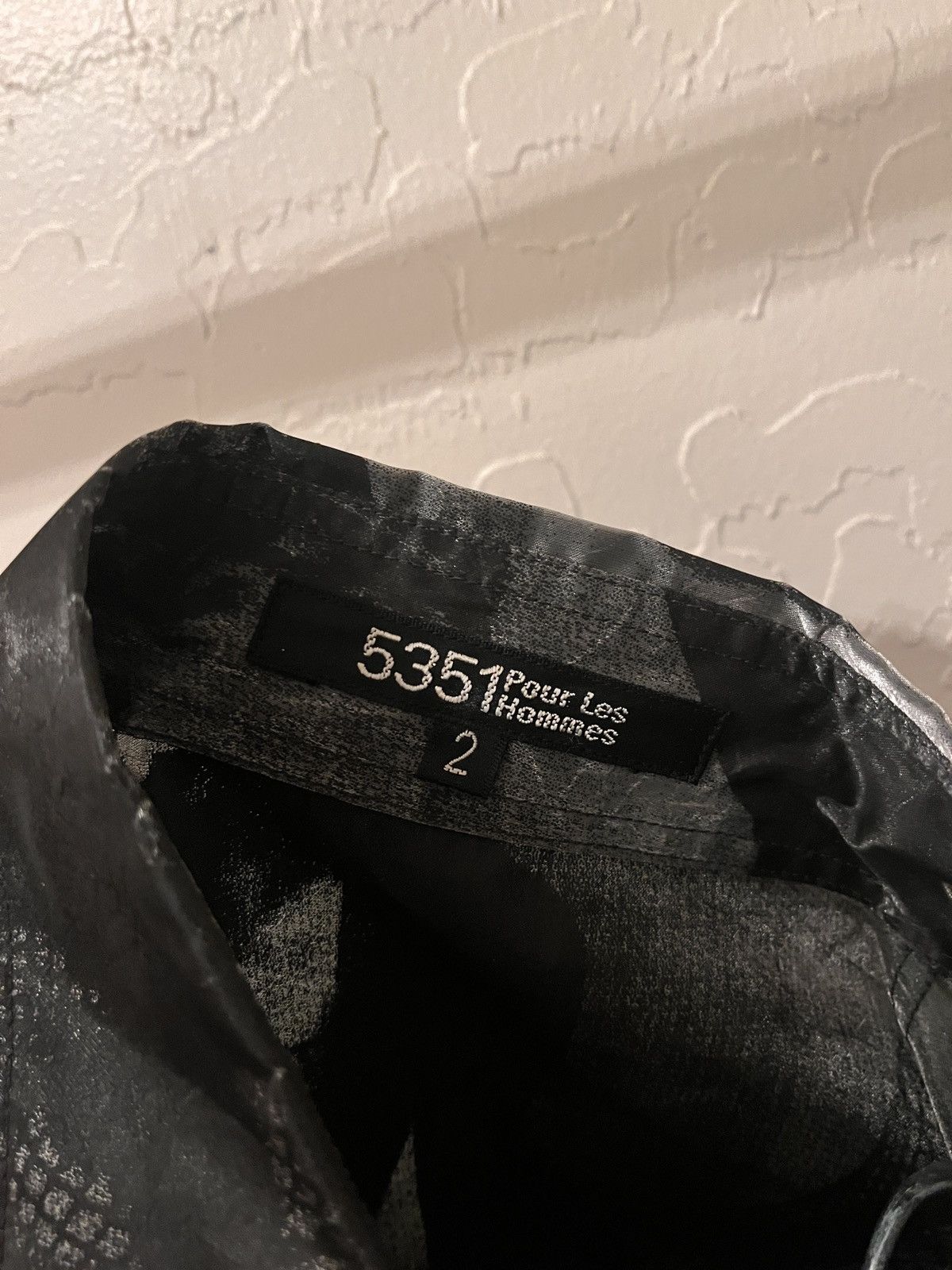 5351 POUR LES HOMMES 5351 Pour Les Homme “Boudoir” Button Up Size US S / EU 44-46 / 1 - 3 Thumbnail
