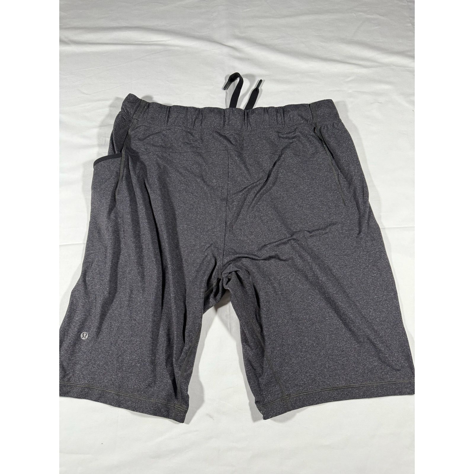 Lululemon Lululemon For The People Heather Gray Nylon Mens Shorts 2XL Size US 40 / EU 56 - 3 Thumbnail