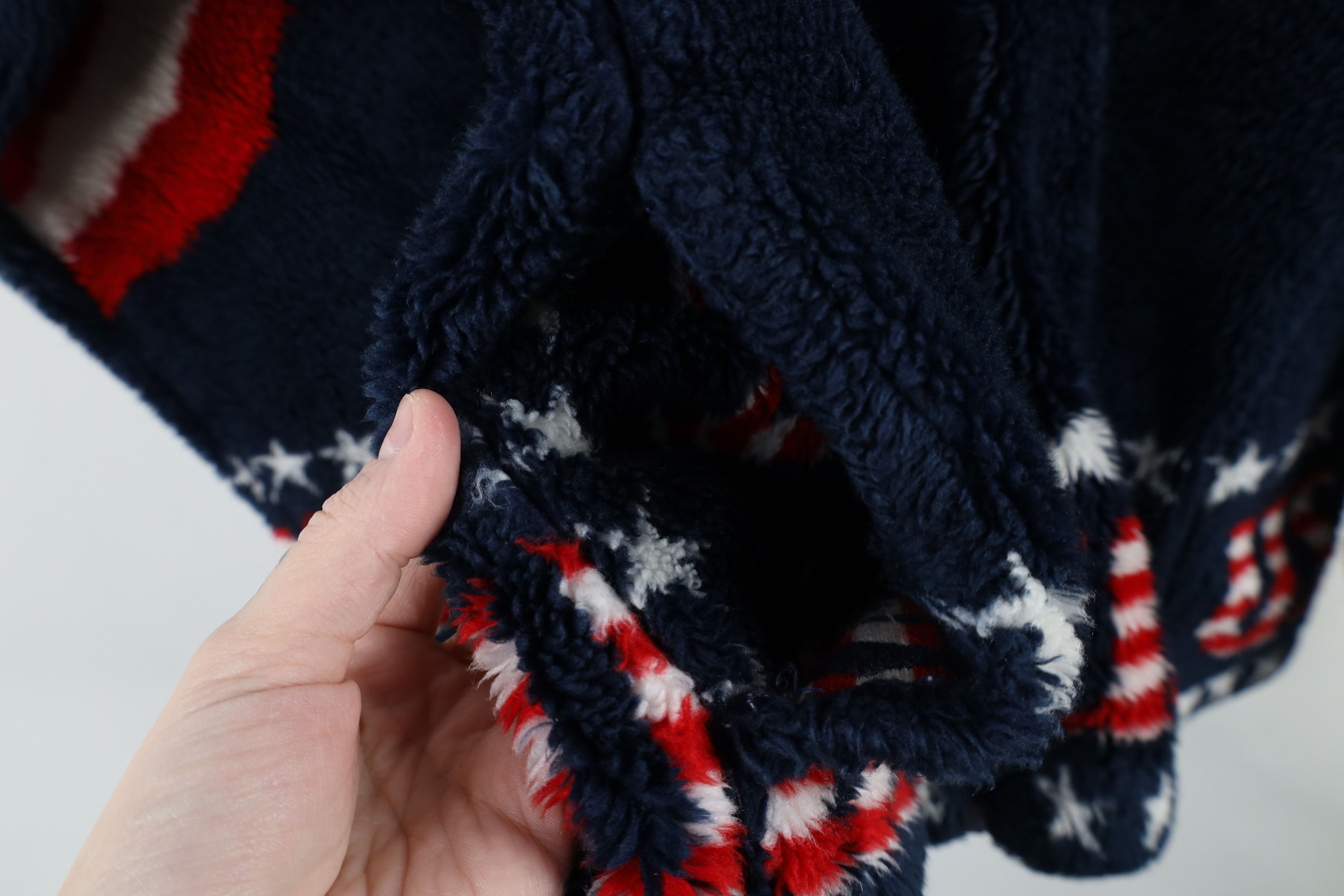 Vintage Vintage 90s Streetwear Flag All Over Print Fleece Jacket USA Size US L / EU 52-54 / 3 - 9 Thumbnail
