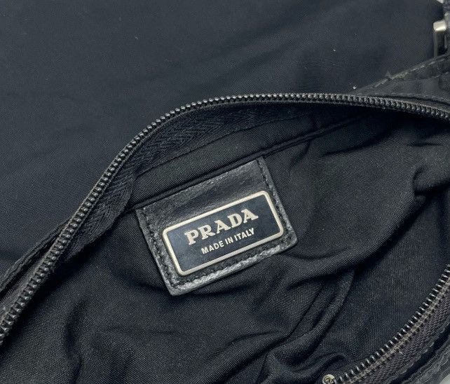 Prada Authentic PRADA Nylon Crossbody bag Size ONE SIZE - 6 Thumbnail