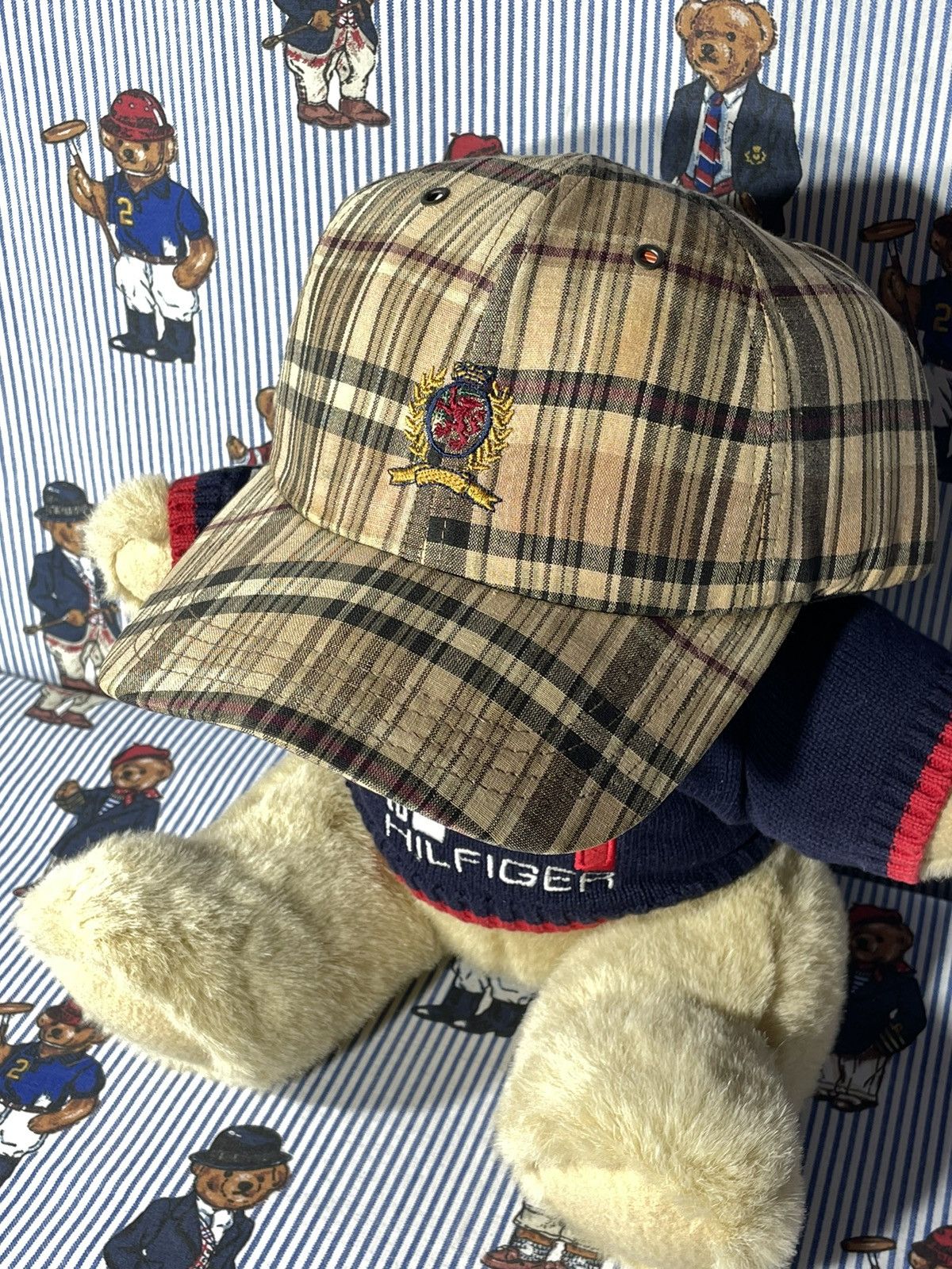 Tommy Hilfiger × Vintage Cap Tommy Hilfiger Lion Crest OG Vintage 90’s Size ONE SIZE - 3 Thumbnail