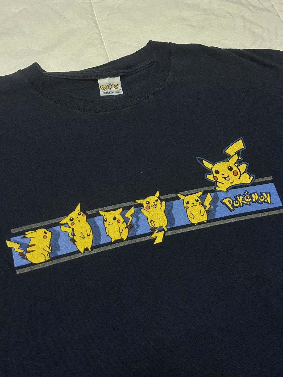 Pokemon Vintage 1999 Pokémon Pikachu Graphic Logo T-shirt Size US XL / EU 56 / 4 - 1 Thumbnail