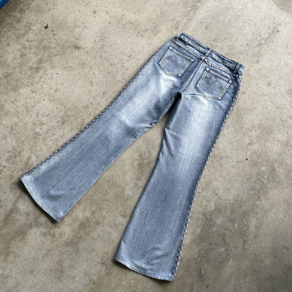 Japanese Brand Vintage Japanese Faded Flare/Bootcut Women Denim Jeans Pants Size US 31 - 2 Thumbnail
