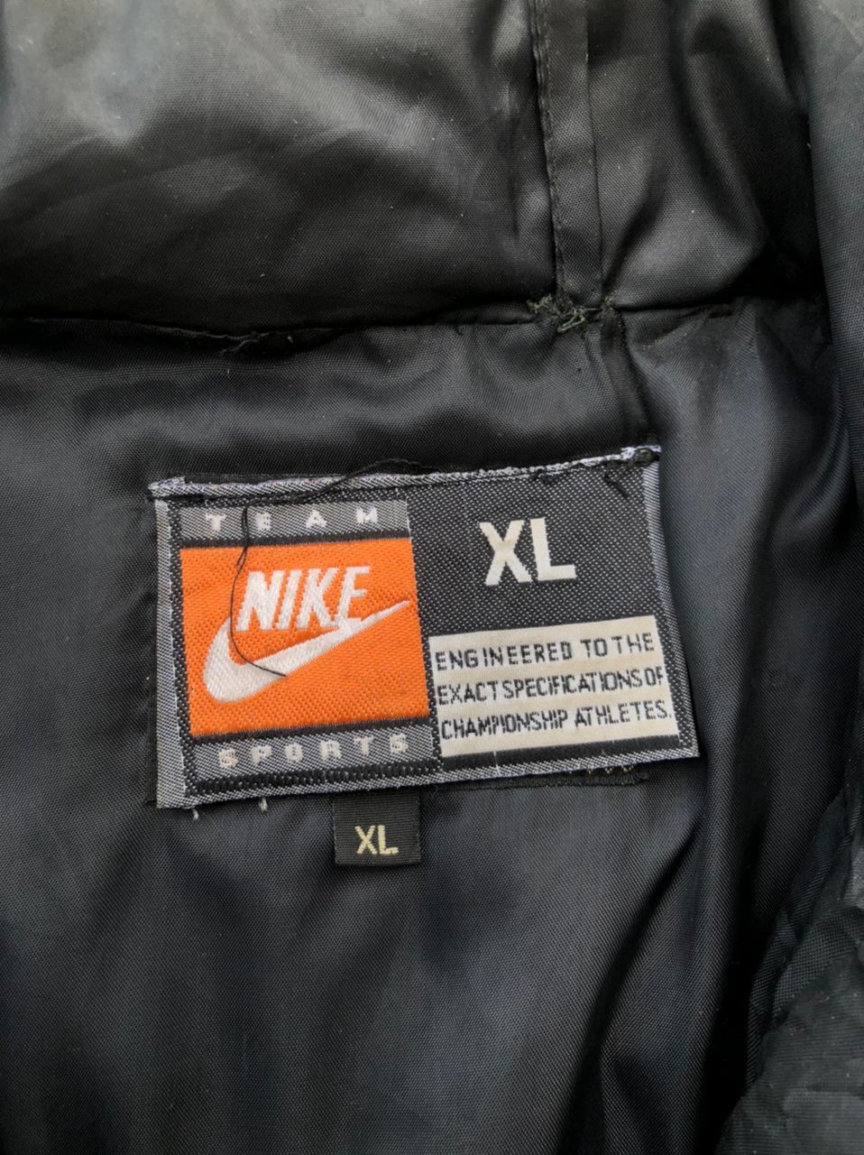 Nike × Vintage Vintage 90s Nike Swoosh Puffer Jacket Distressed Size US XL / EU 56 / 4 - 4 Thumbnail