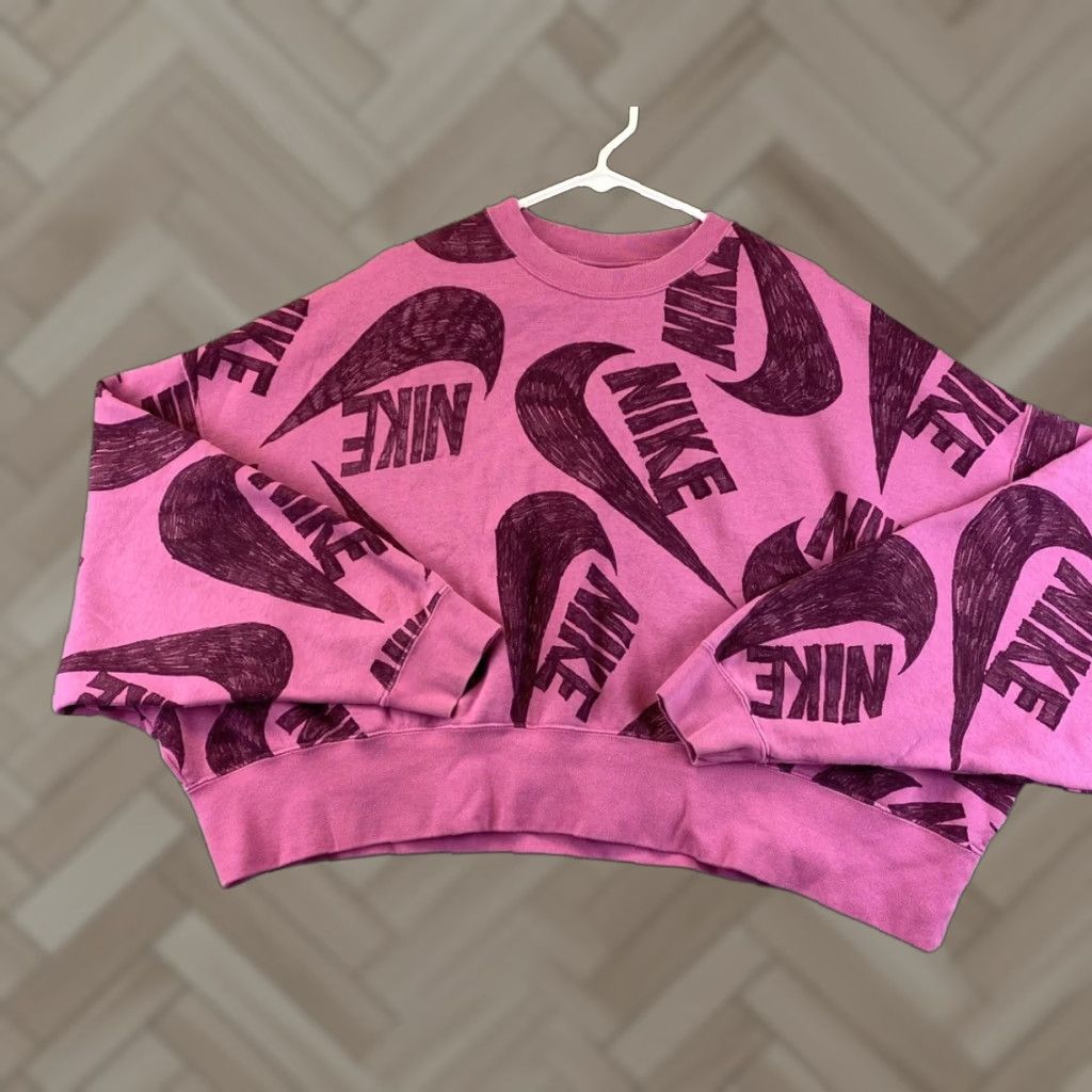 Nike Nike Womens Sweatshirt XL Purple Cropped Long Sleeve Pullover / 88-55 Vintage 90s Modern Classic (Mens Women) Size XL / US 12-14 / IT 48-50 - 1 Thumbnail