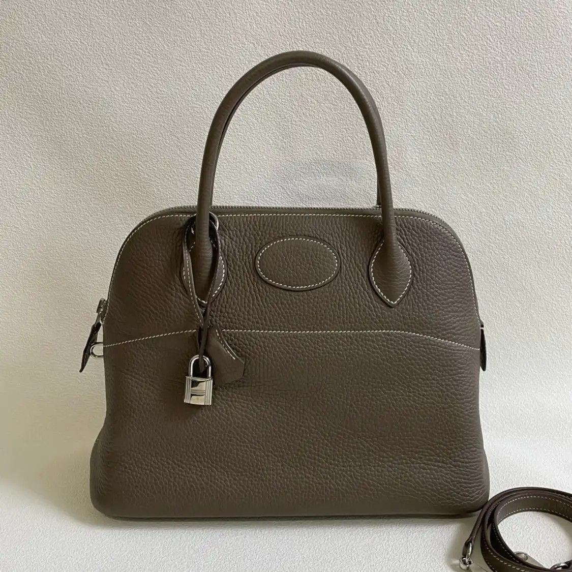 Hermes Hermes Bolide 31 Etoupe Clemence cowhide leather shoulder bag silver hardware de Size ONE SIZE - 1 Thumbnail
