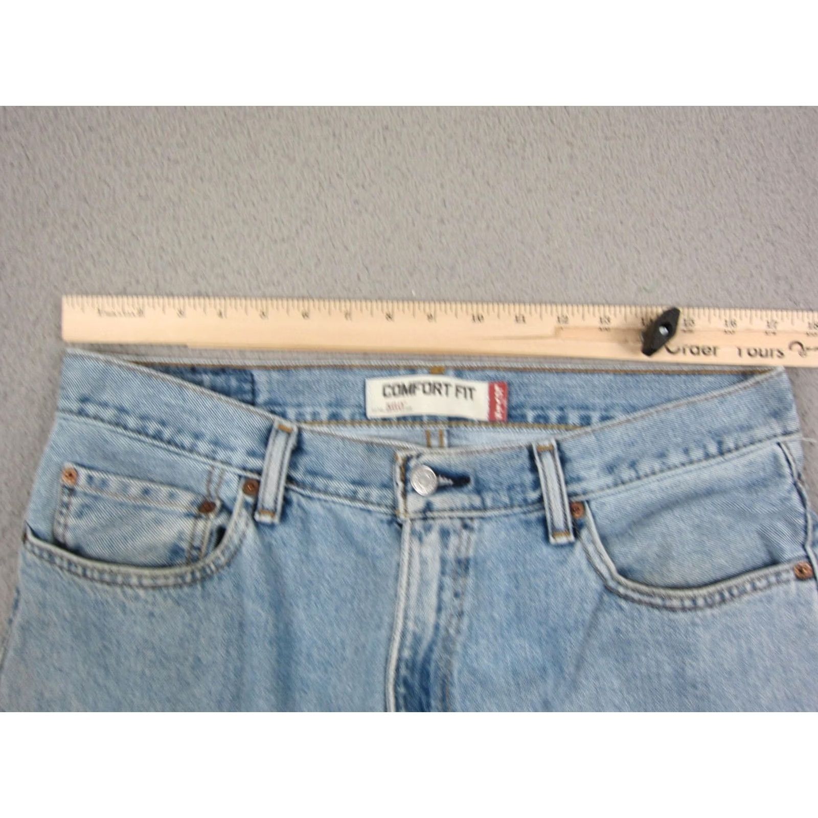 Levi's VINTAGE Levi's Jeans Mens Blue 560 Comfort Fit Straight Denim Y2K W34 L30 Size US 30 / EU 46 - 7 Thumbnail