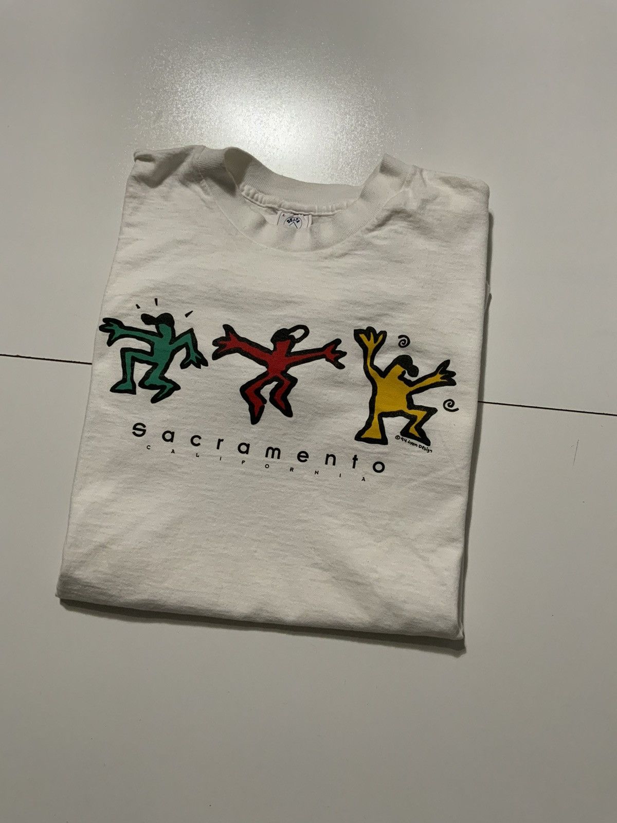 Vintage Vintage 1994 90s Lyon Design Dance Single Stitch T-Shirt Size US L / EU 52-54 / 3 - 1 Thumbnail
