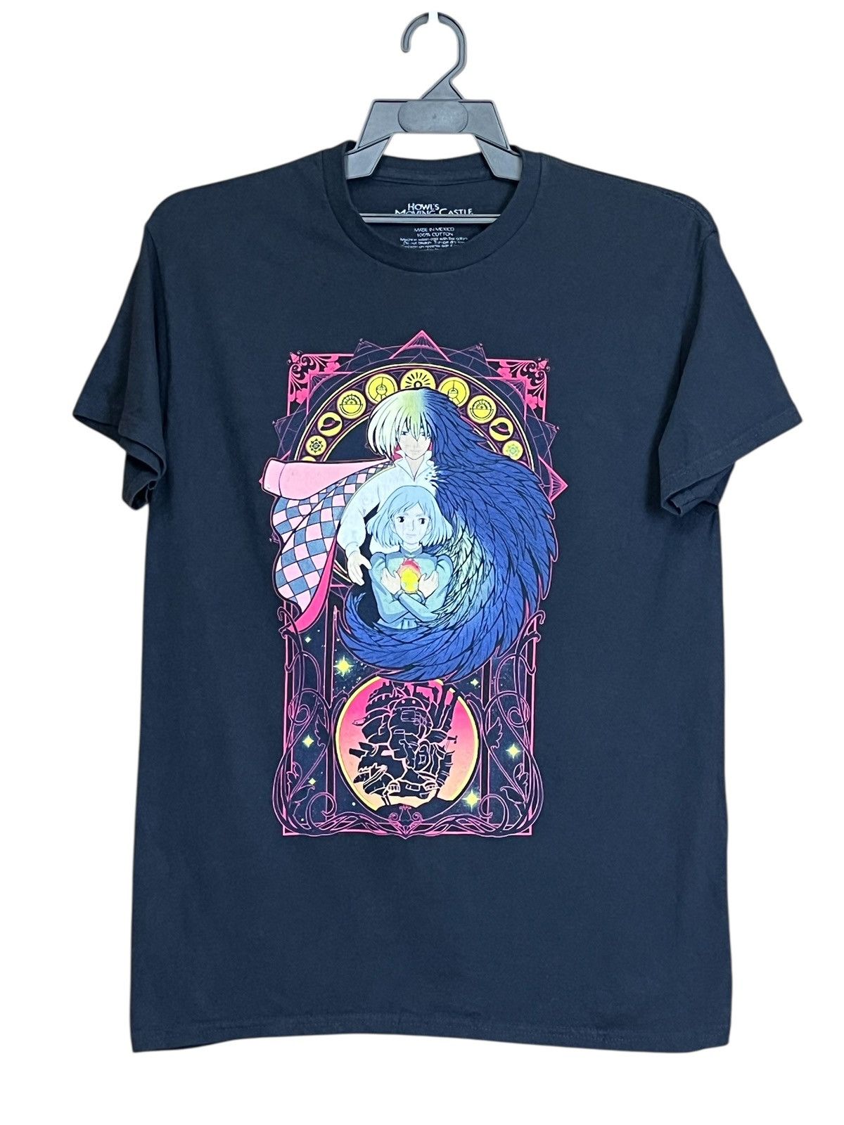 Anime Vintage 2004 HOWL’S MOVING CASTLE studio ghibli anime tees Size US M / EU 48-50 / 2 - 1 Thumbnail