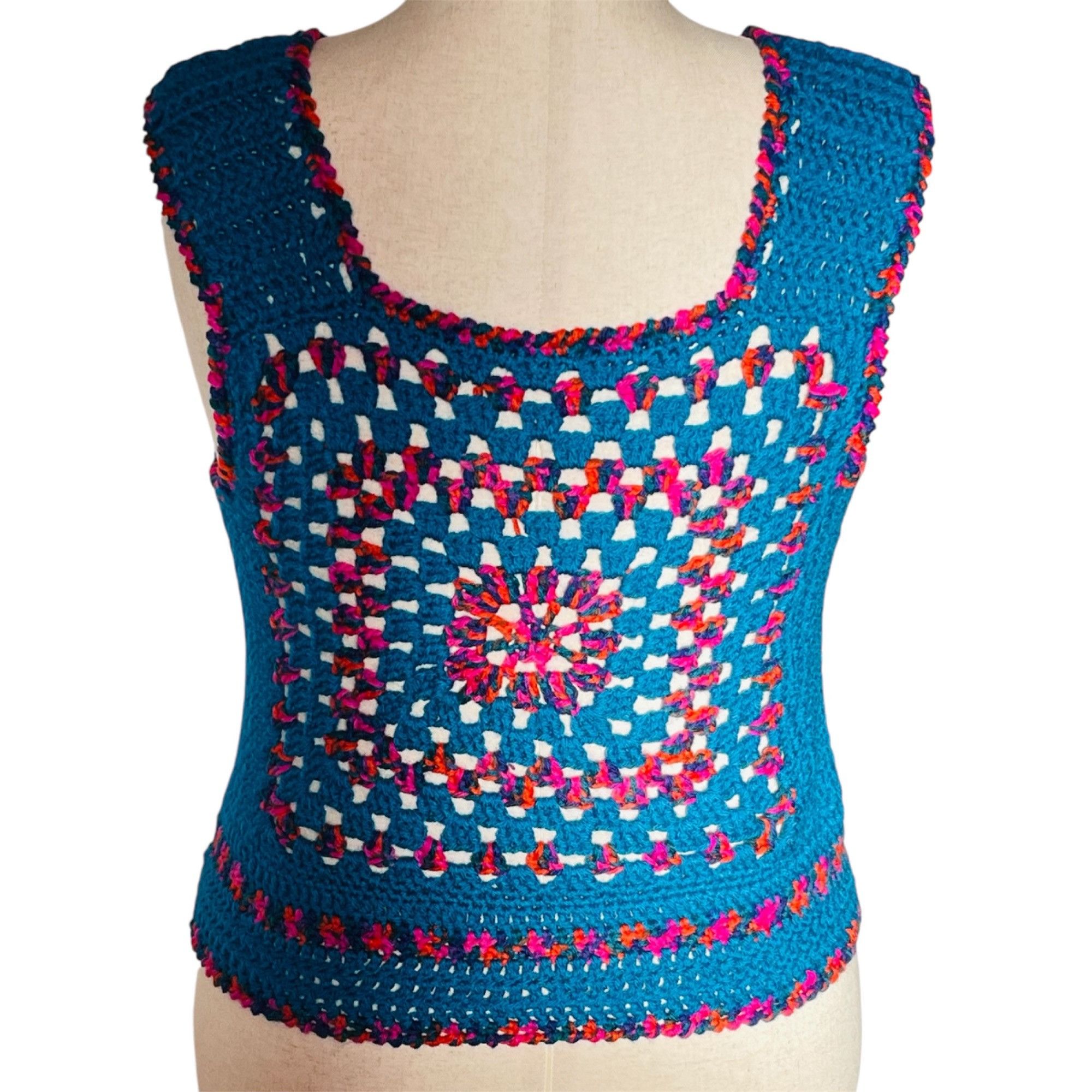 Handmade Crochet Vest Tank Top Retro 70's Hippy Granny Square Rib Tic Size XXL / US 16-18 / IT 52-54 - 4 Thumbnail
