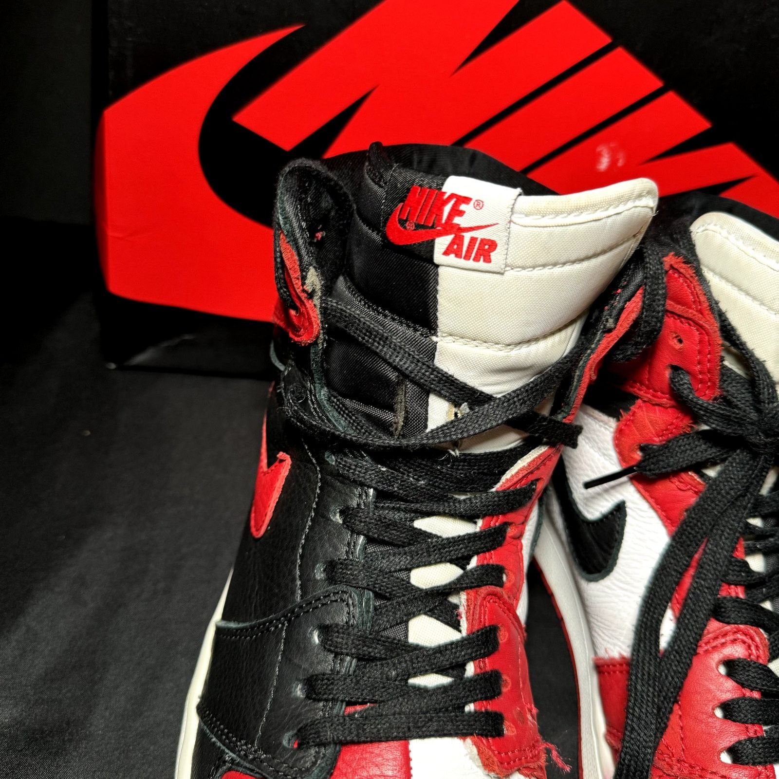 Jordan Brand × Nike Size 11 - Nike Air Jordan 1 Retro High OG NRG Homage to Home Size US 11 / EU 44 - 5 Thumbnail