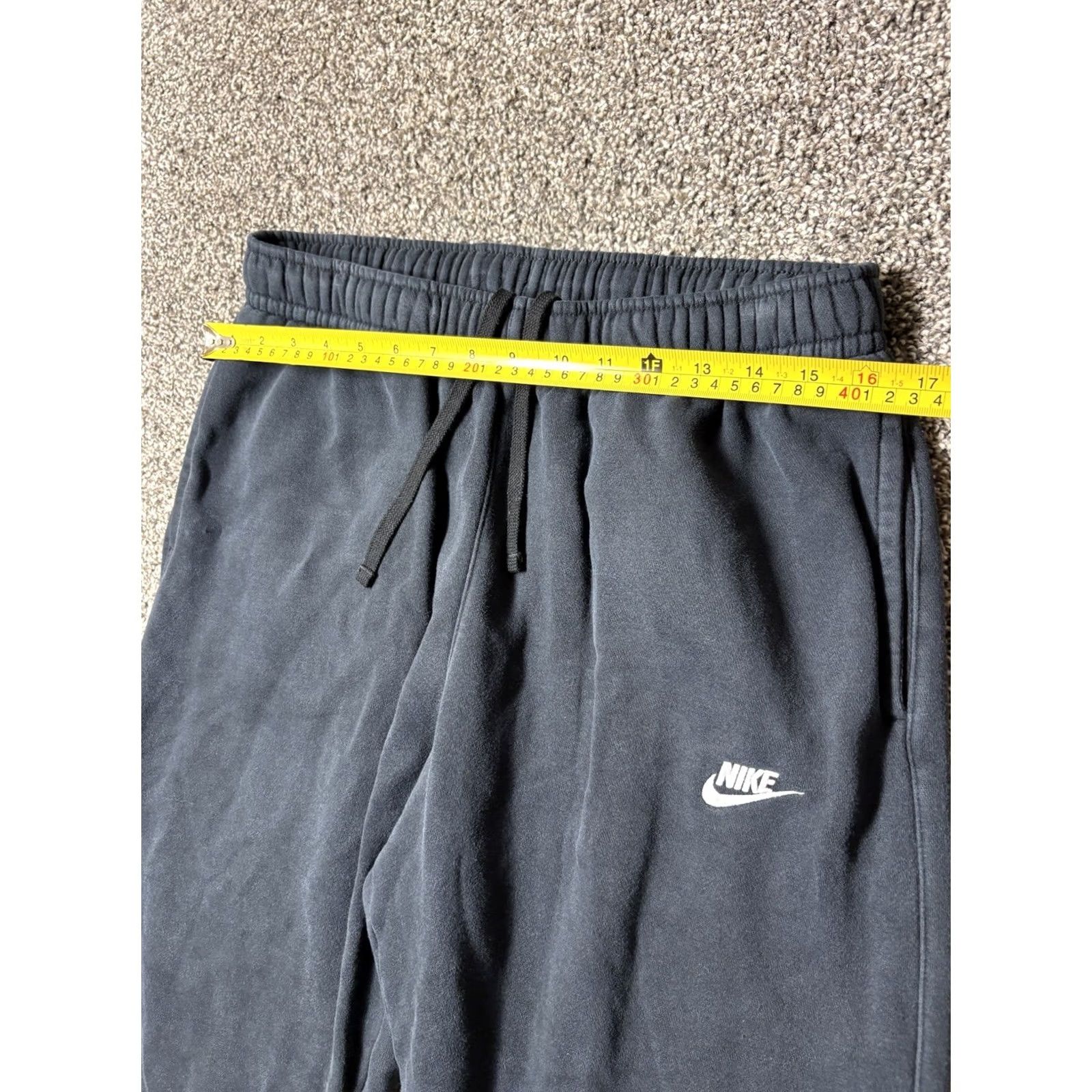 Nike Nike Club Fleece Sweatpants Men L Black BV2737 Sportswear Size US 33 - 4 Thumbnail