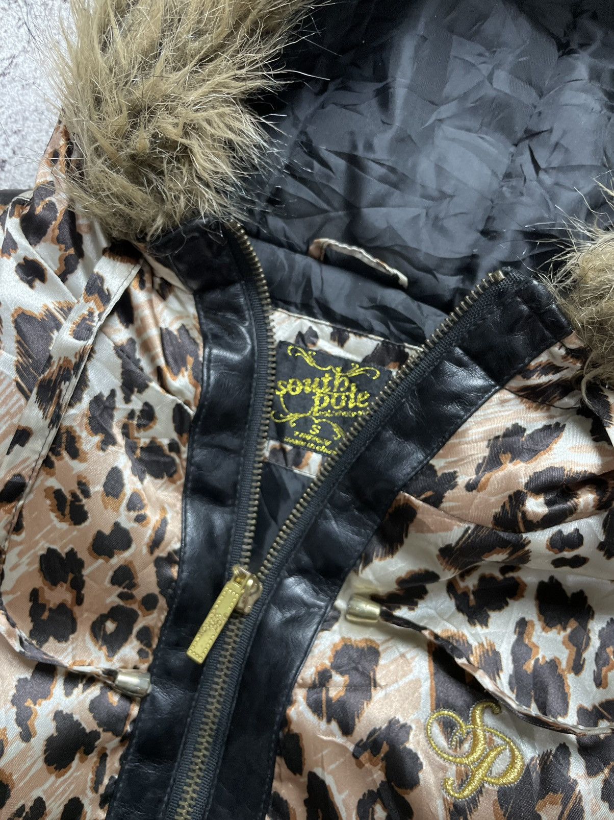 Japanese Brand 2000s South Pole - Leopard Fur Hooded Jacket Gothic Emo Vkei Size US S / EU 44-46 / 1 - 3 Thumbnail