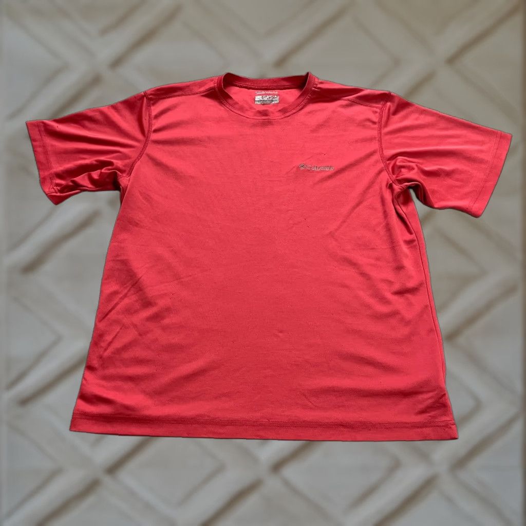 Vintage Columbia Omni Wick T-Shirt Mens M Red Crew Neck Short Sleeve Casual Tee Size US M / EU 48-50 / 2 - 1 Thumbnail