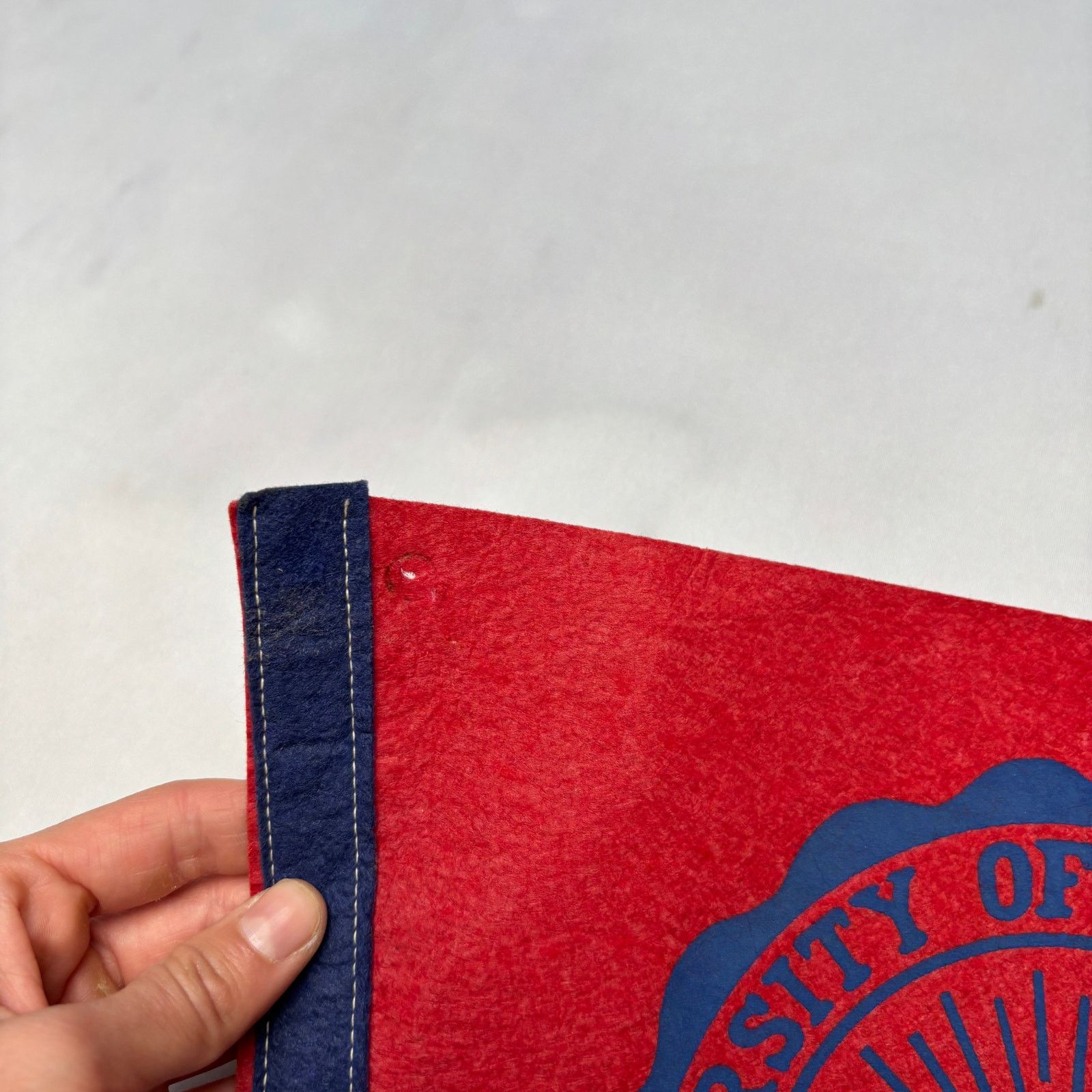 Vintage VTG University Mississippi Ole Miss Rebels Felt Pennant 50s Size ONE SIZE - 9 Thumbnail